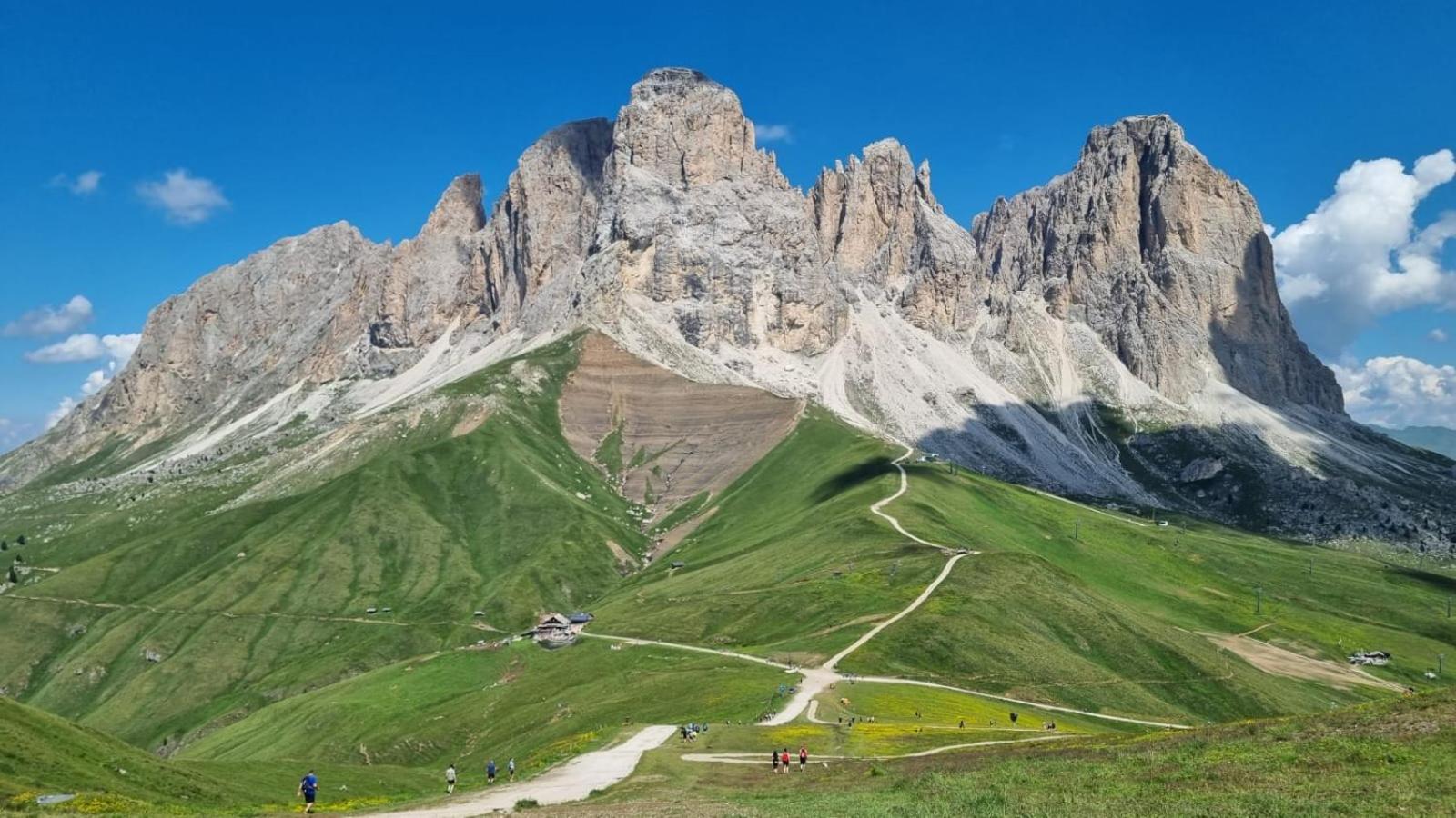 Cèsa Pier Sellaronda Dolomiti