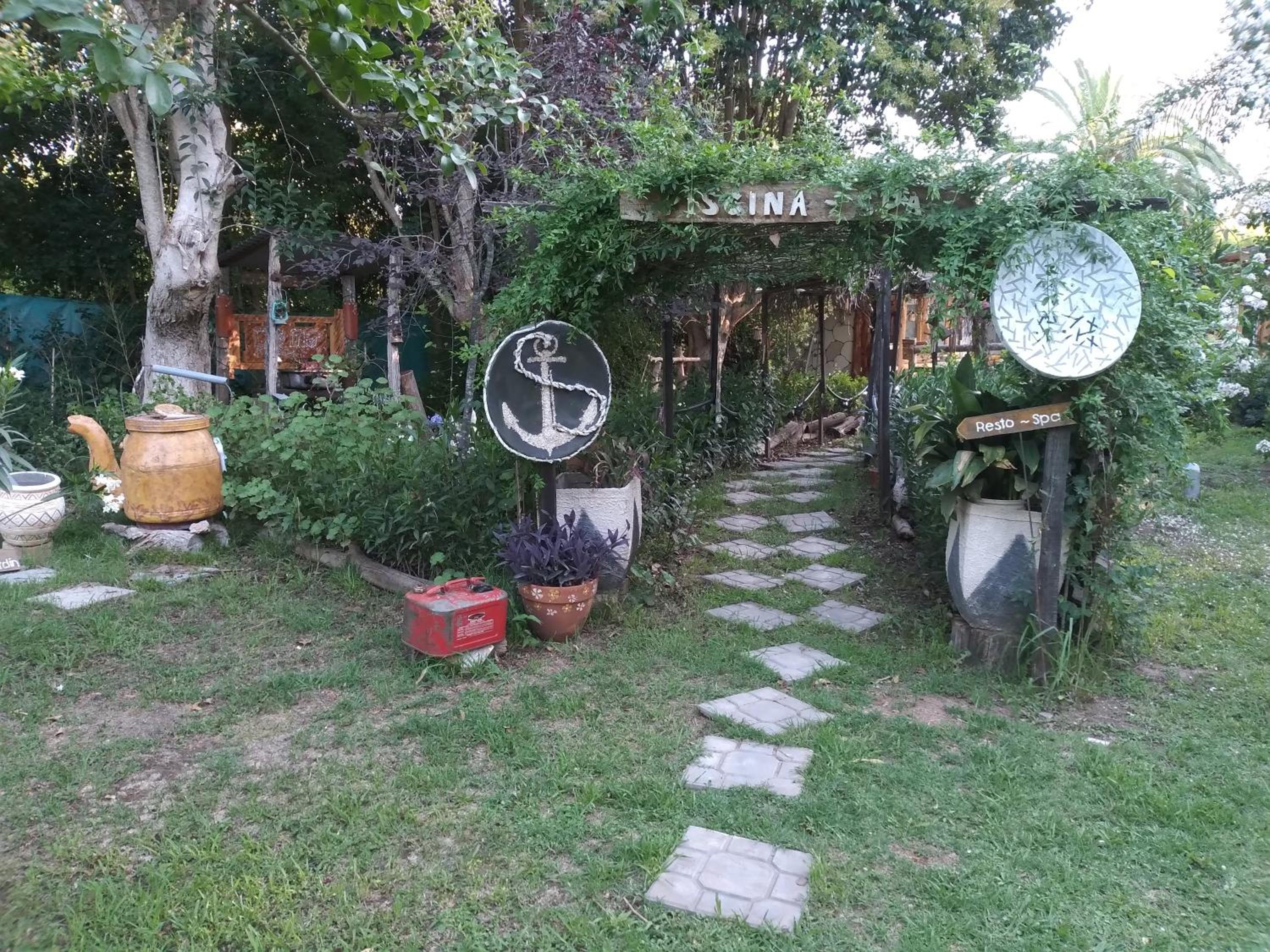 Pualy Resort & Spa