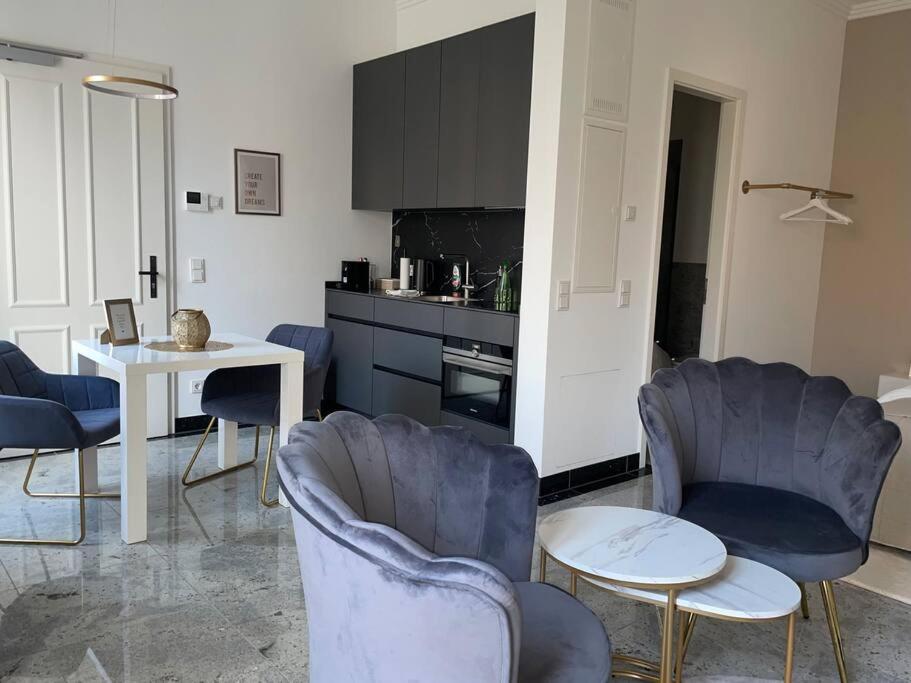 Luxuriöses Studio mit privatem Zugang zum See