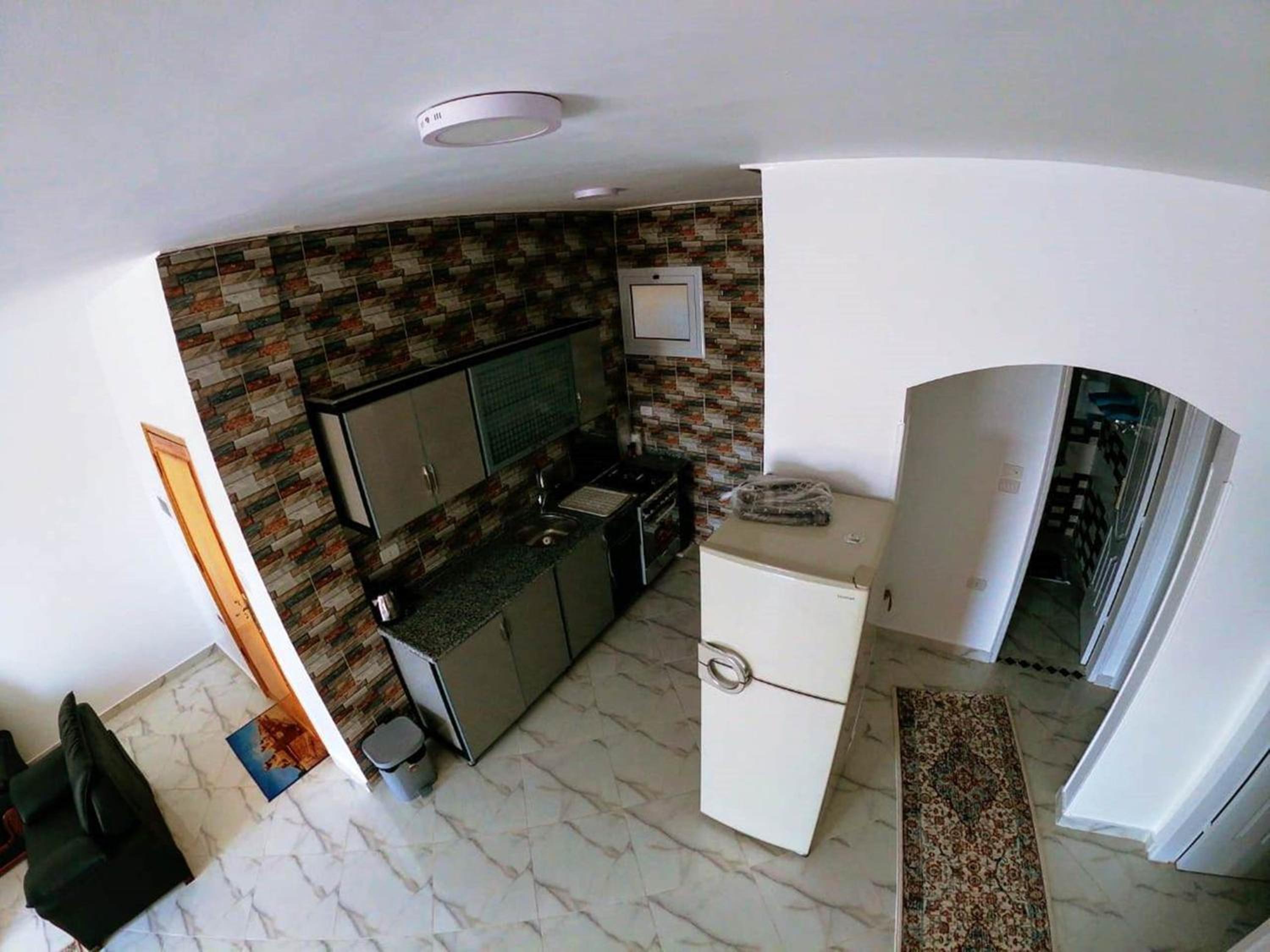 Photo 43