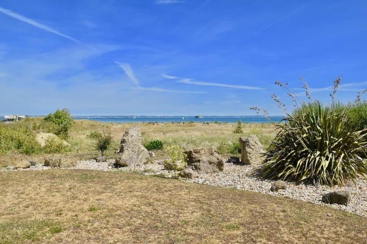 12A Solent Landing direct beach access view 4