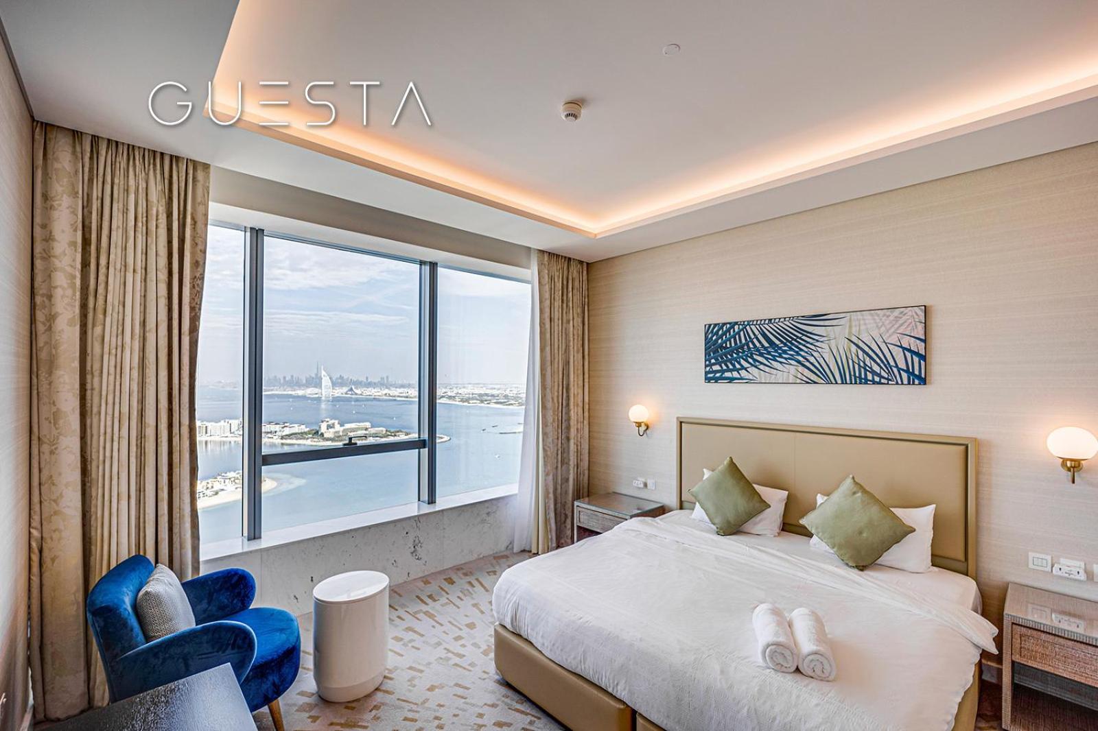 The Palm Tower, Nakheel Mall, Palm Jumeirah