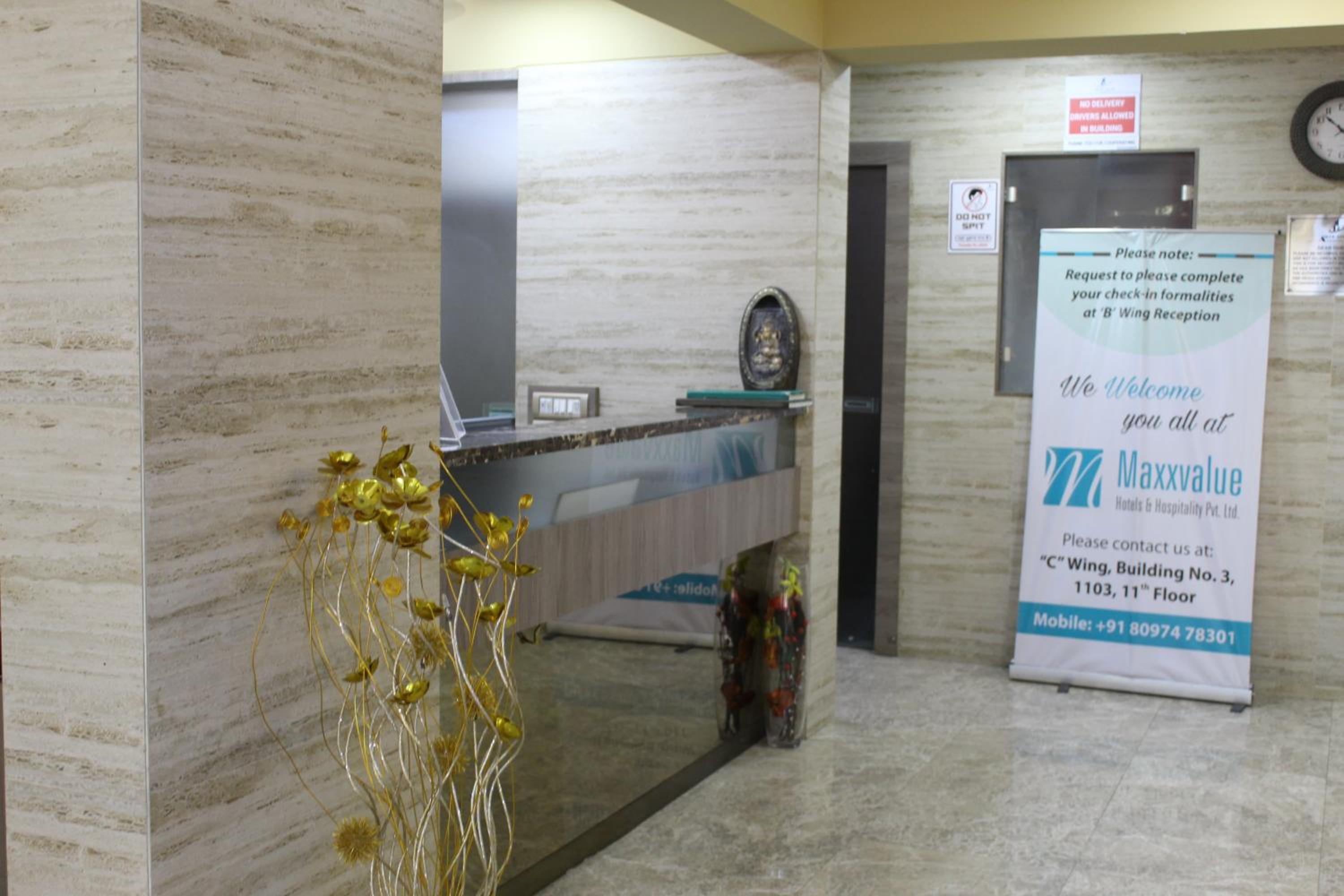 MAXXVALUE - SERVICE APARTMENT MAROL view 5