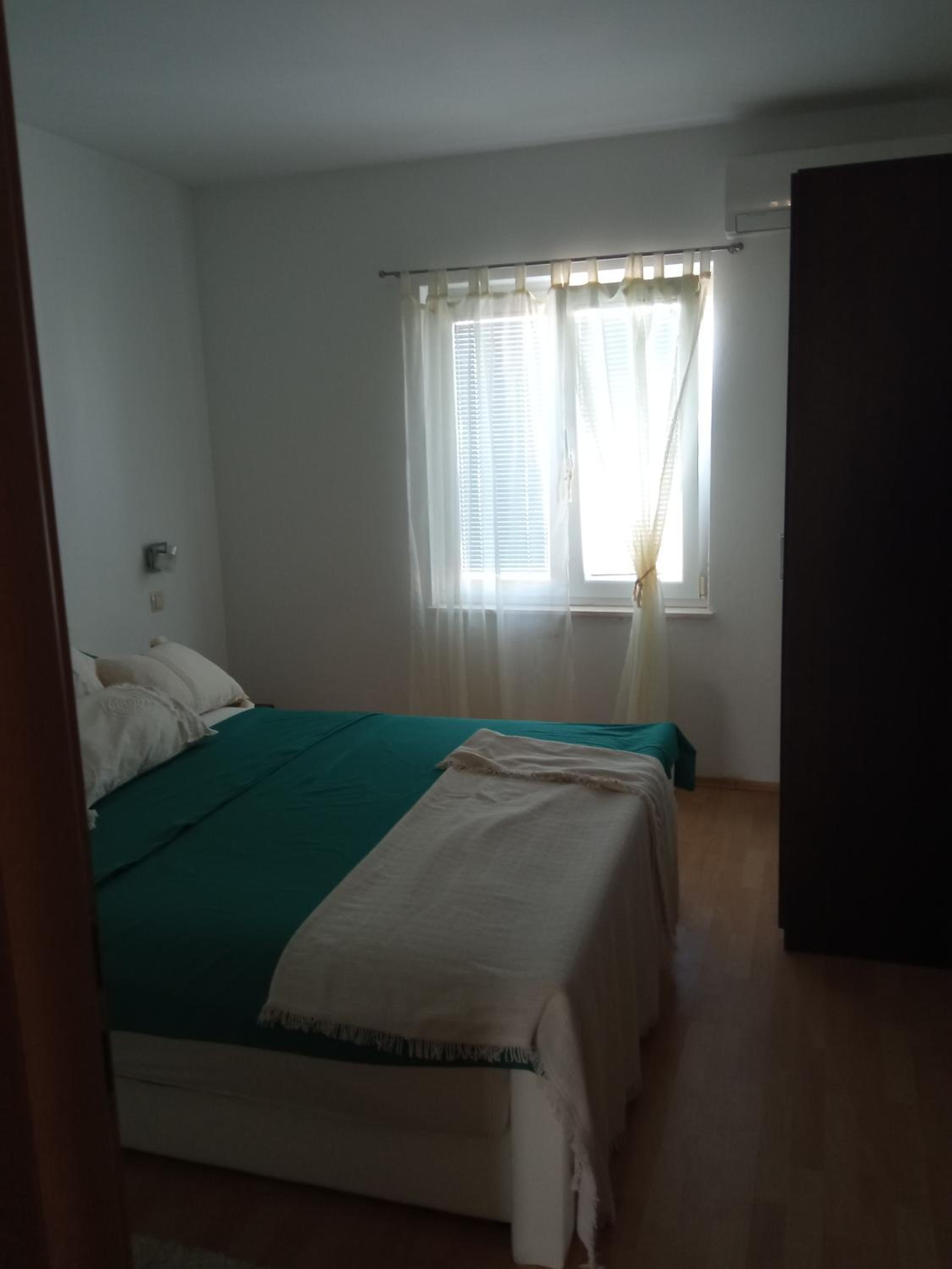 Apartments Tomić view 5