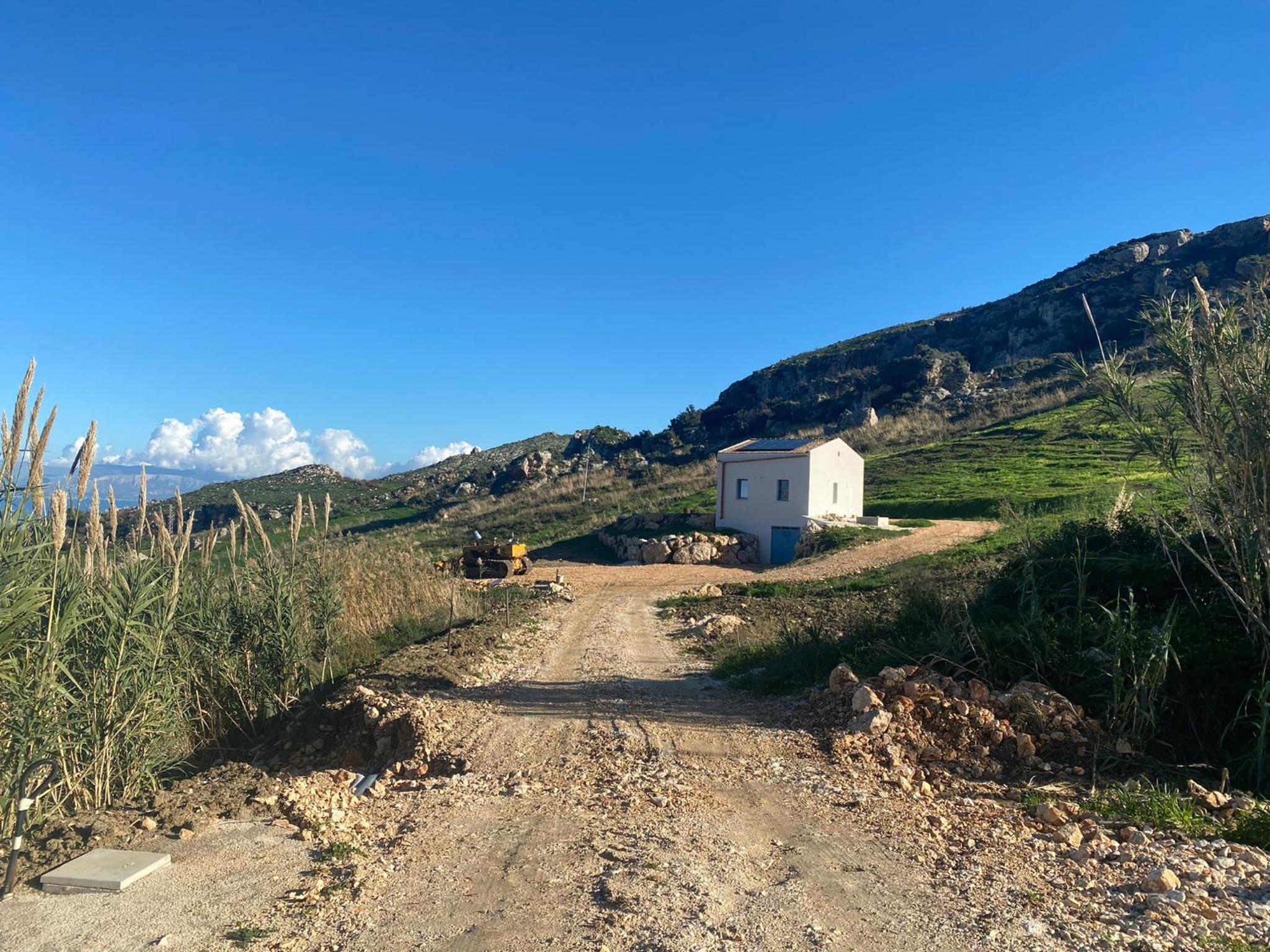 Villa Holidays in Torre Bennistra view 5