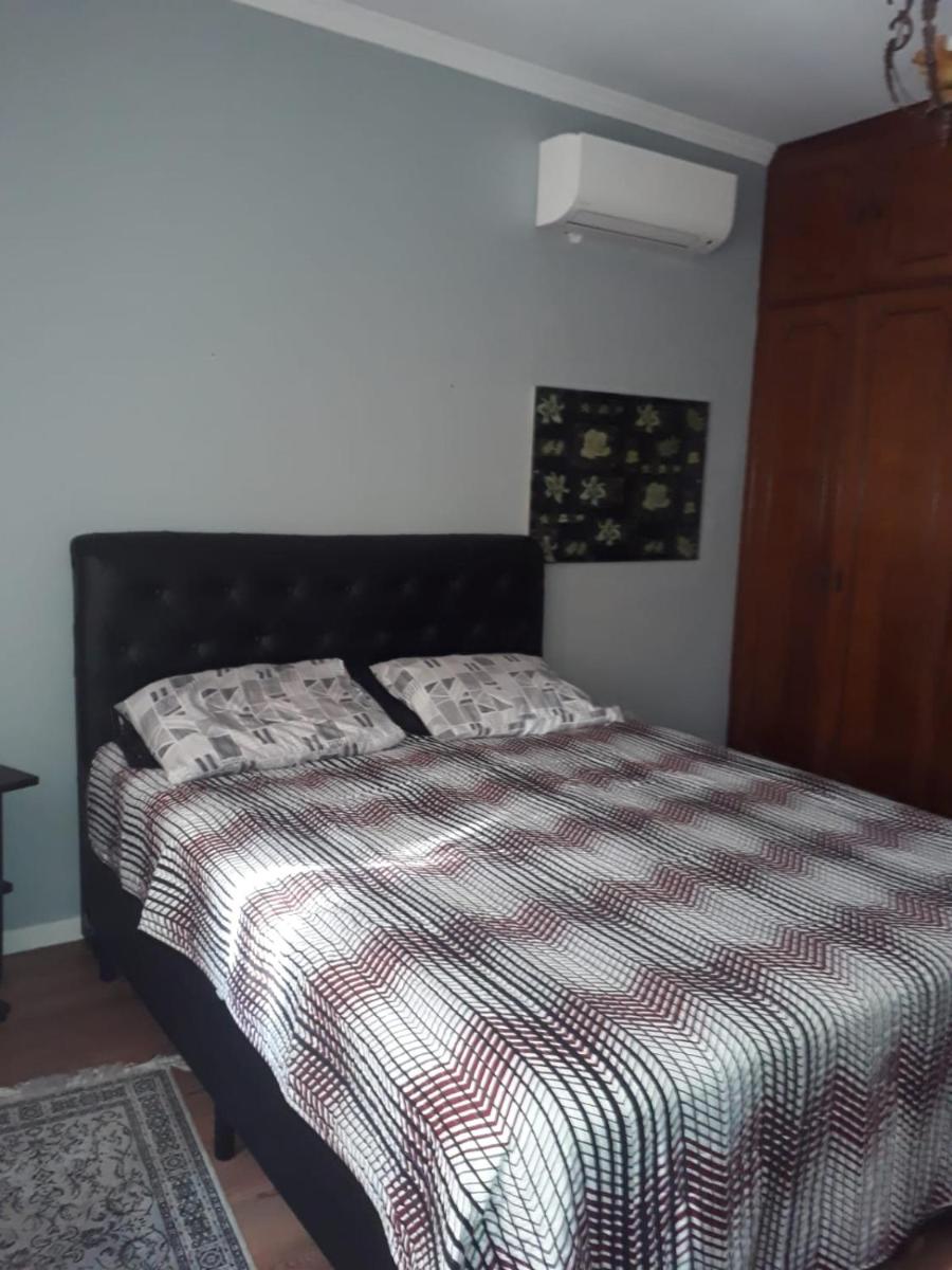 Apartamento Gonzaga Santos