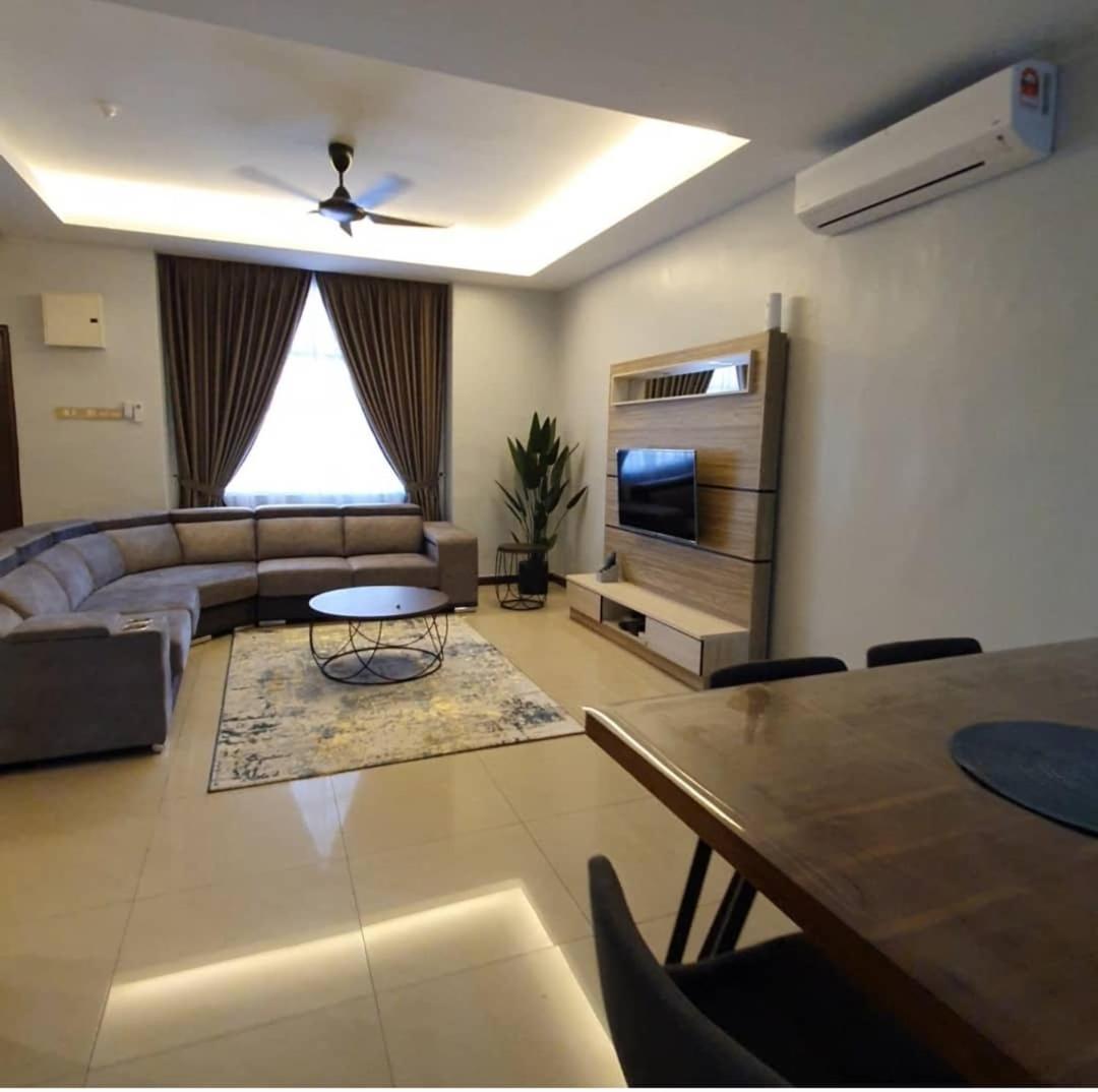 Maryam Homestay