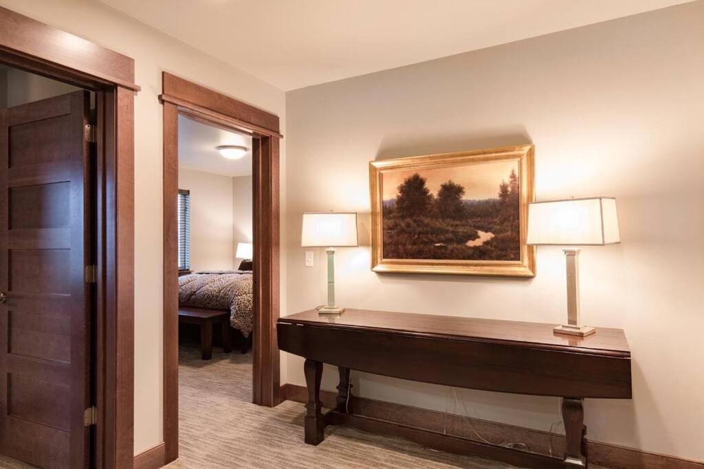 Luxury Townhome on the Park with Bridger Mtn Views view 5