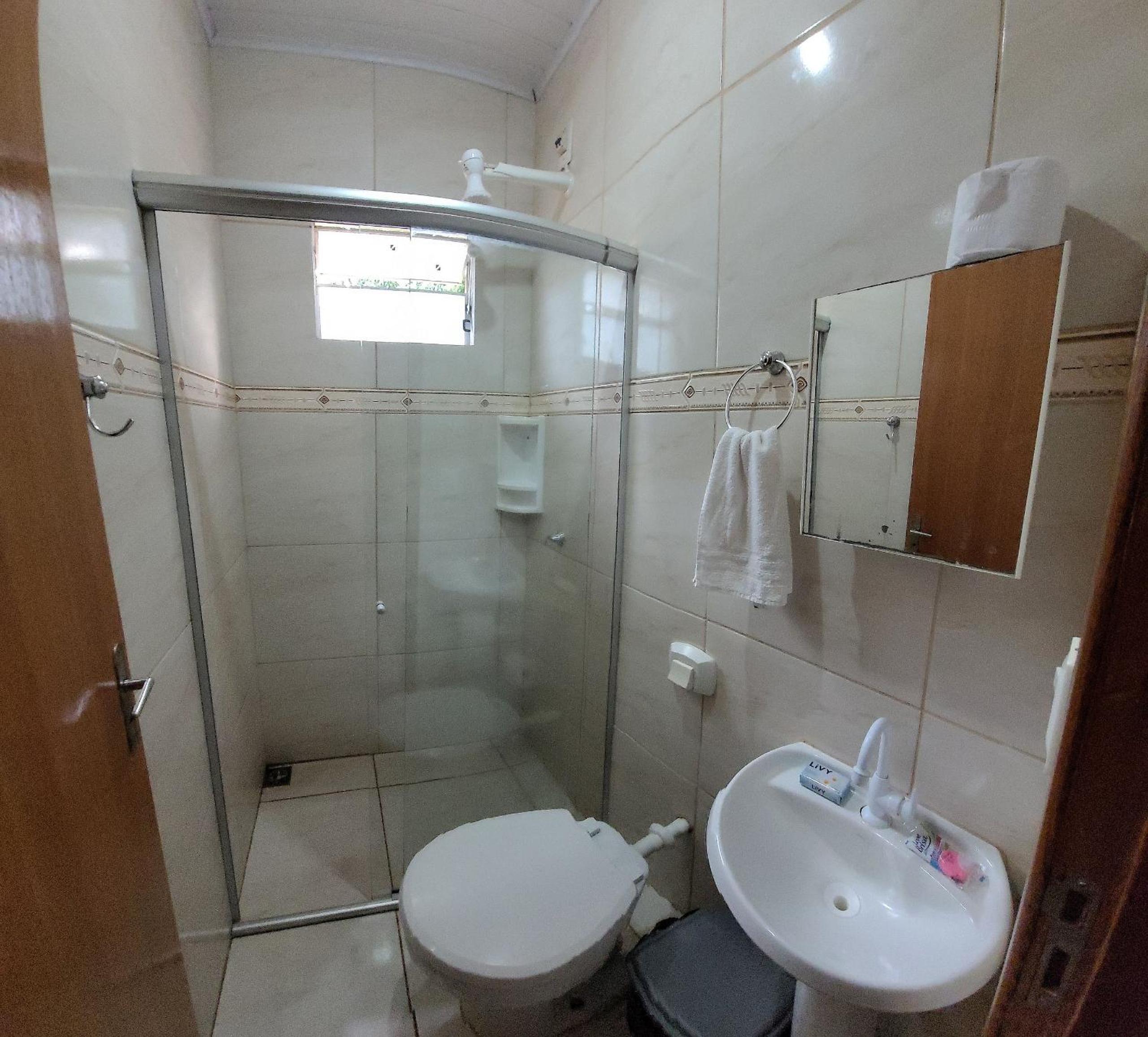 Casa Flor do Ipê Homes