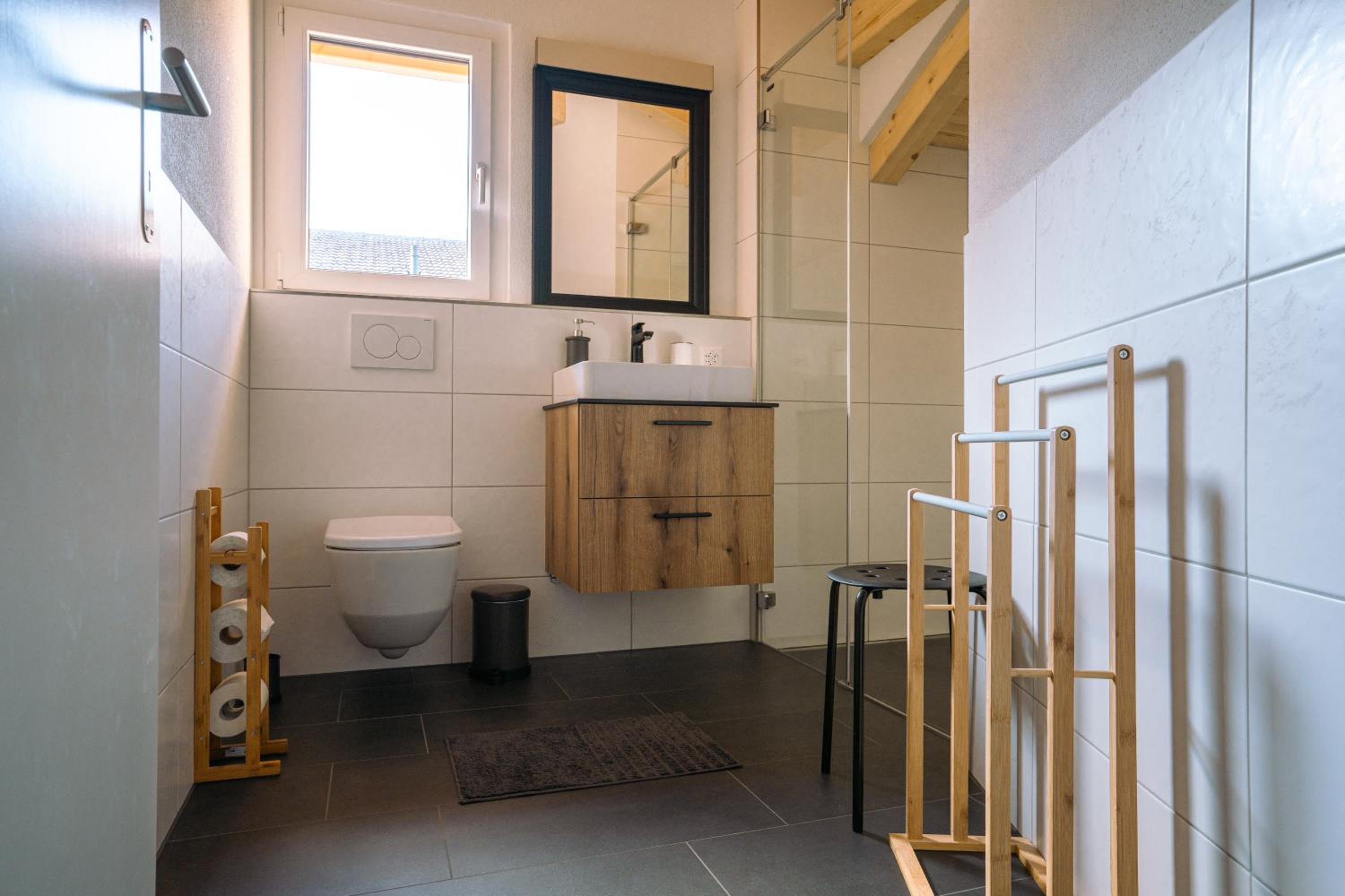 Chuenislodge3 neu&stilvoll, 2Balkone, echtes Bijou mit top-Aussicht