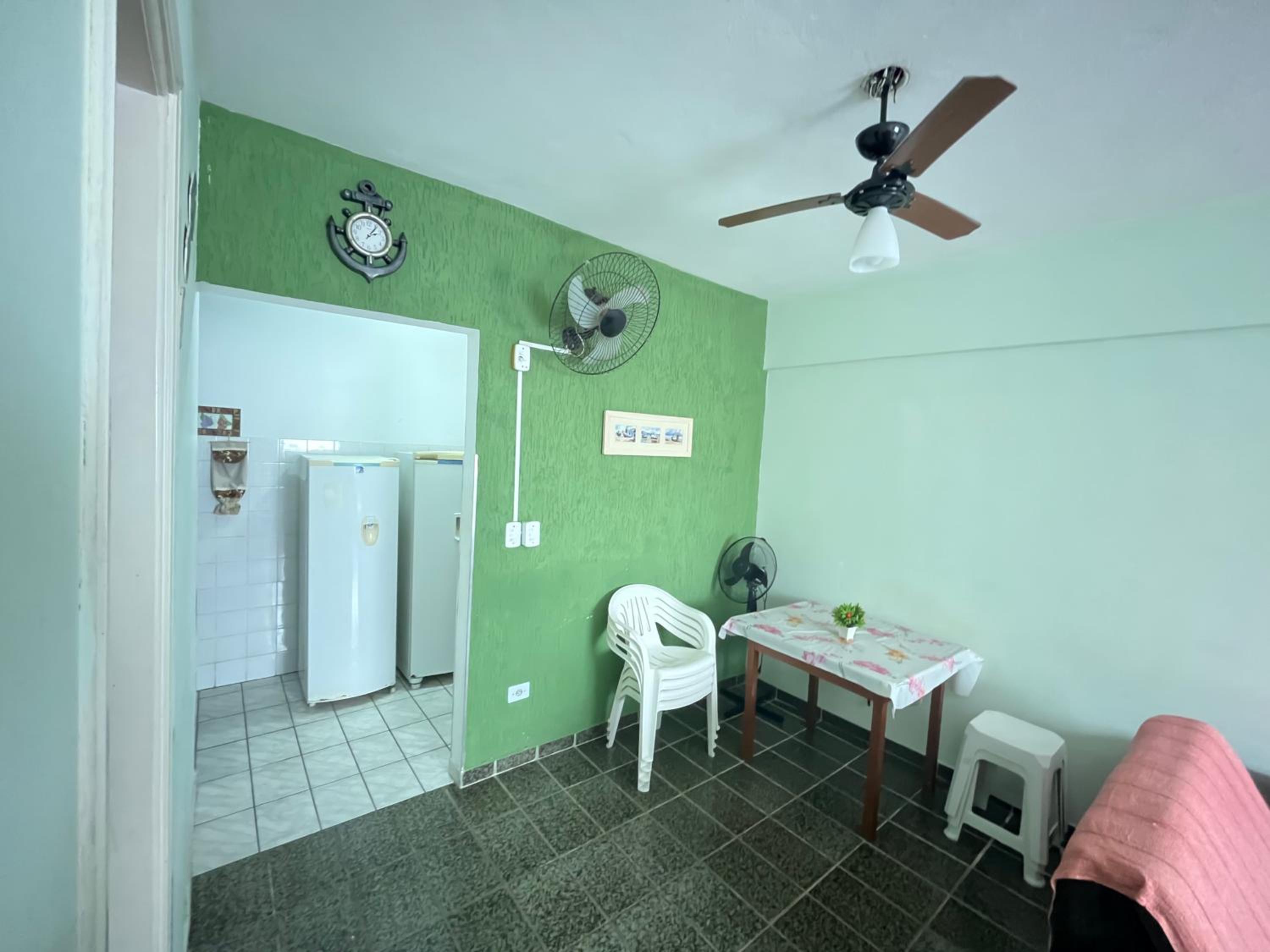 Vila Mirim-Pé na areia