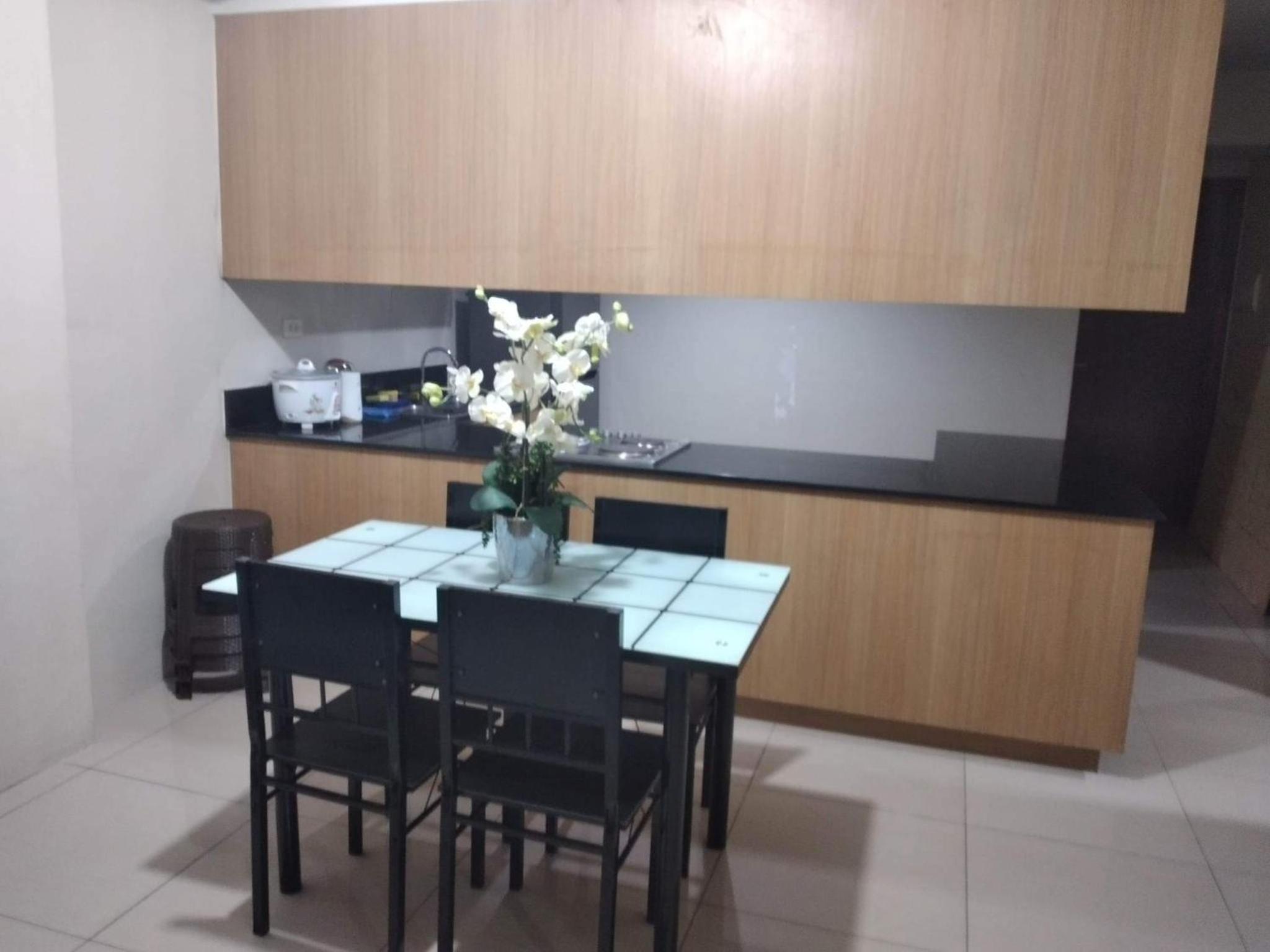Tropical Stay Vacay @Shell Residences view 5