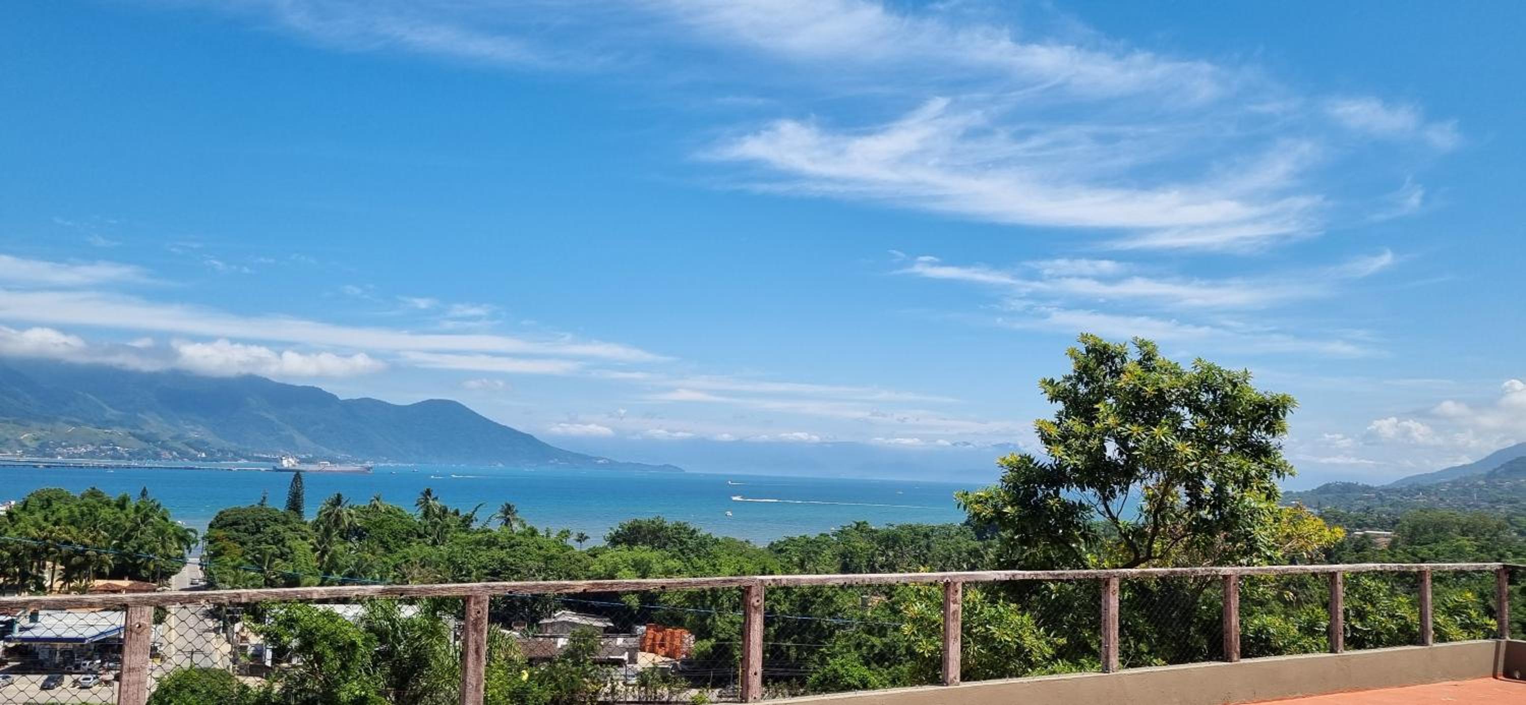 Suite completa Ilhabela - com varanda e vista panorâmica