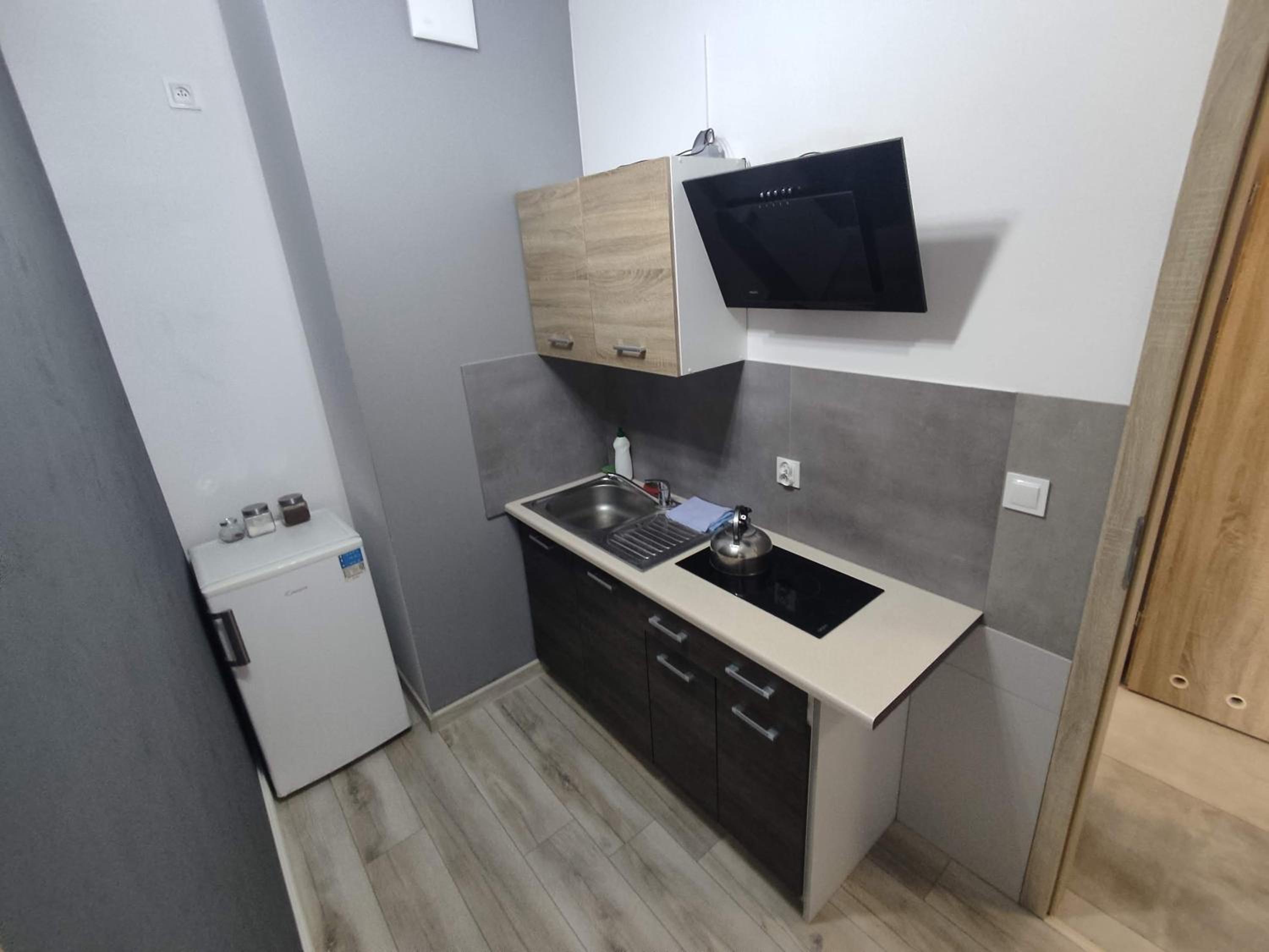 1110 Śmiałego 39 - Tanie Pokoje w Apartamencie - samodzielne zameldowanie - self check in view 5