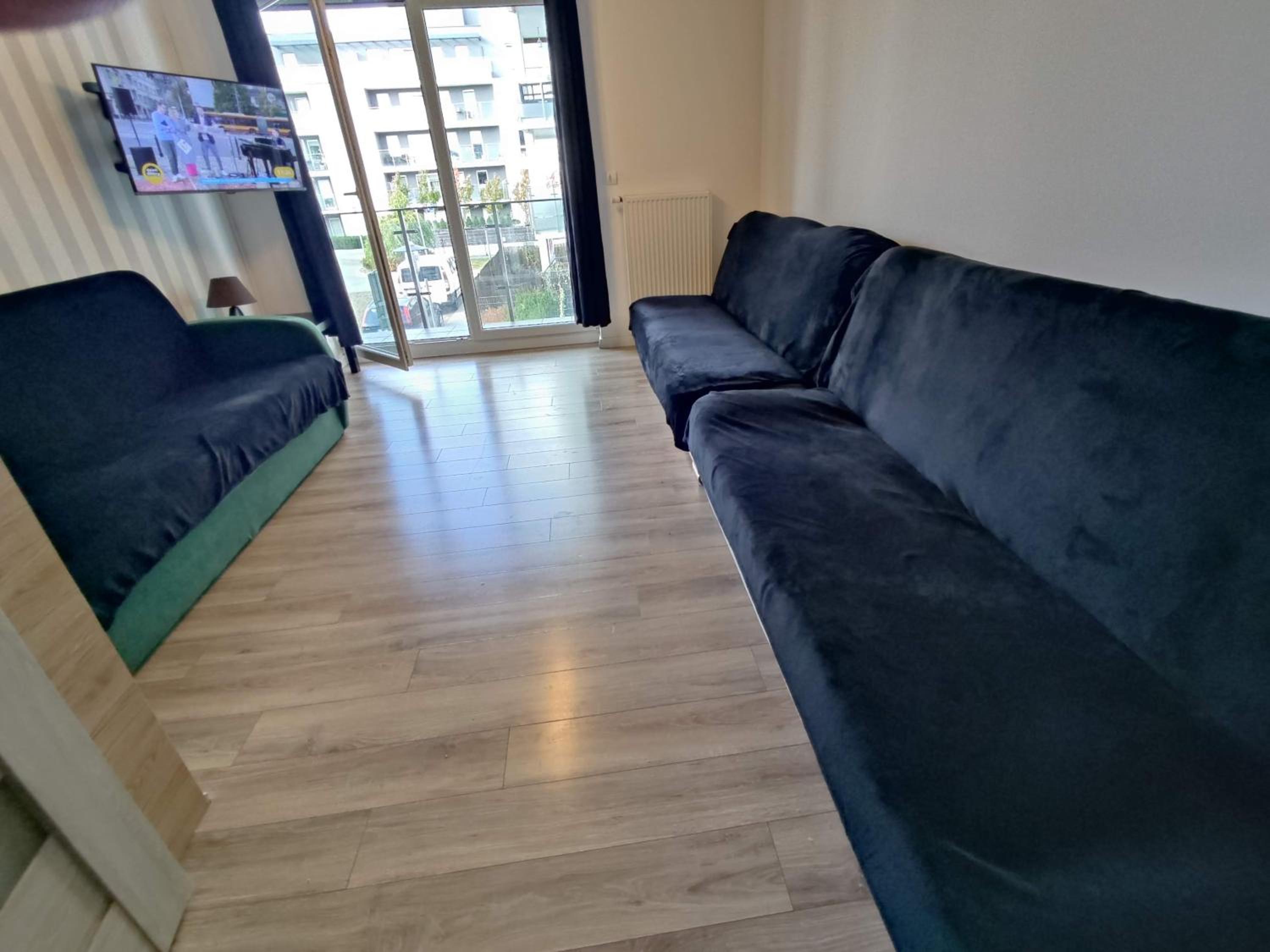 1120 Śmiałego 41 - Tanie Pokoje w Apartamencie - samodzielne zameldowanie - self check in view 4