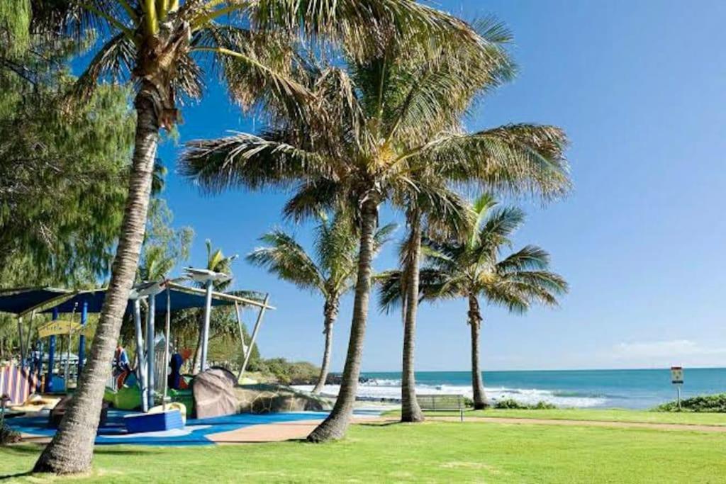 Bargara Oceanfront Luxury Grd Flr Apartment