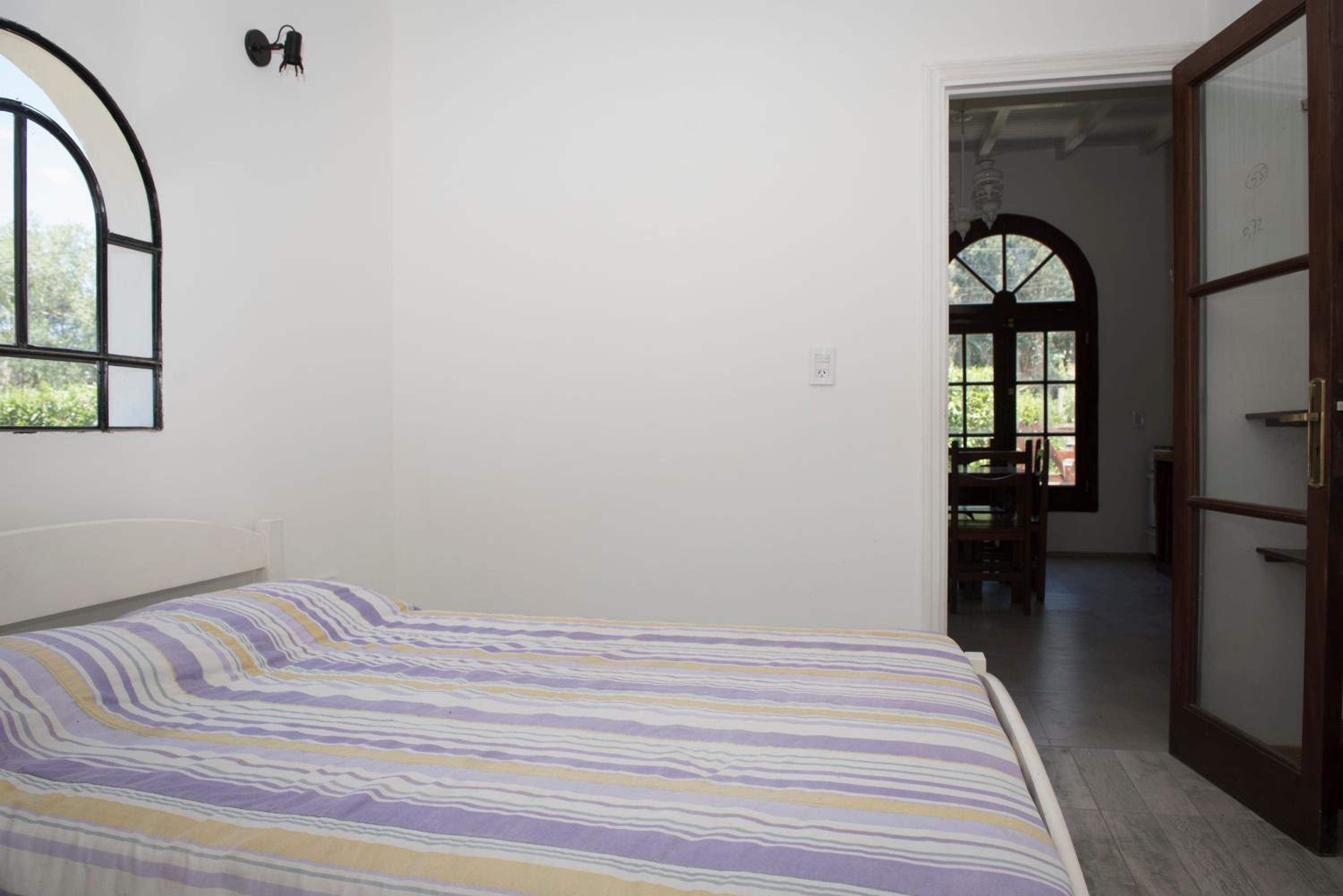 Cabaña Nélida - Atlántida - Santa Clara del Mar