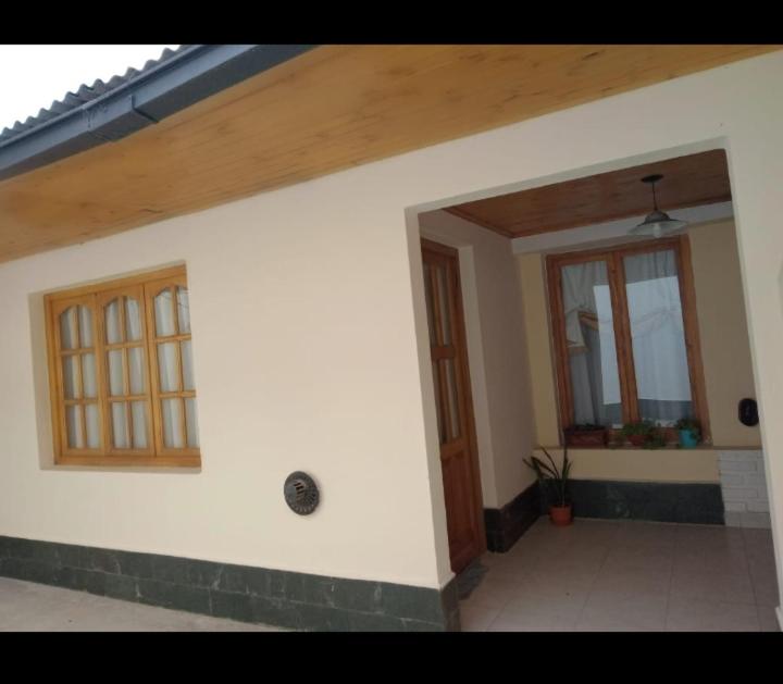 Hotel Departamento Del Sol (Esquel-Chubut) - Image 1