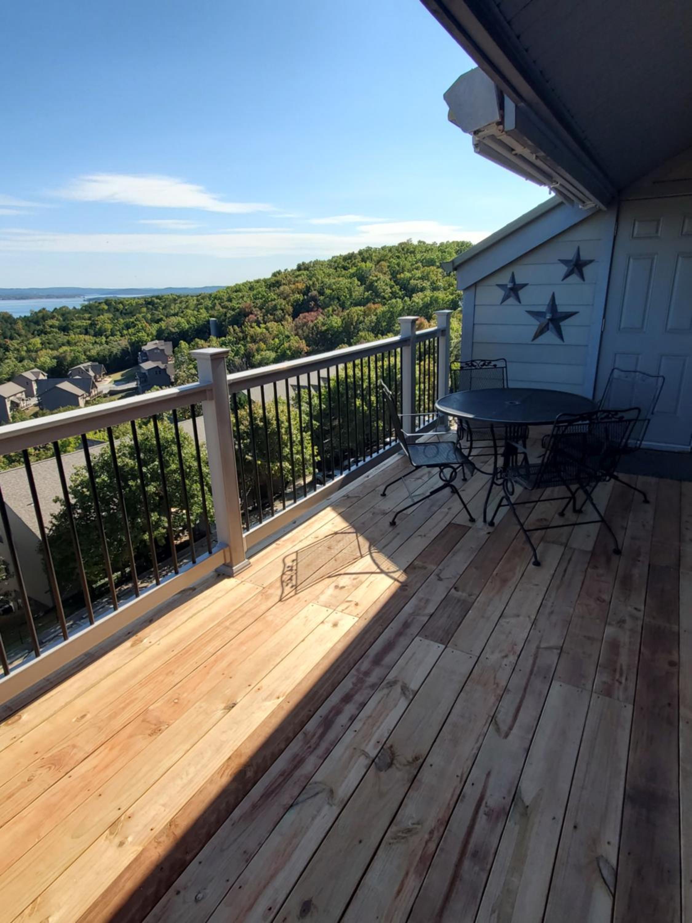 Treehouse Condos - Branson view 2