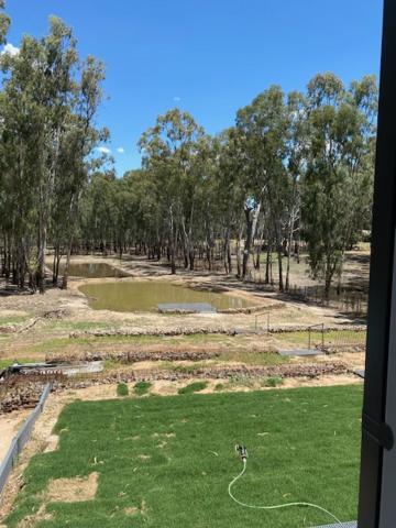 Tocumwal Chocolate School