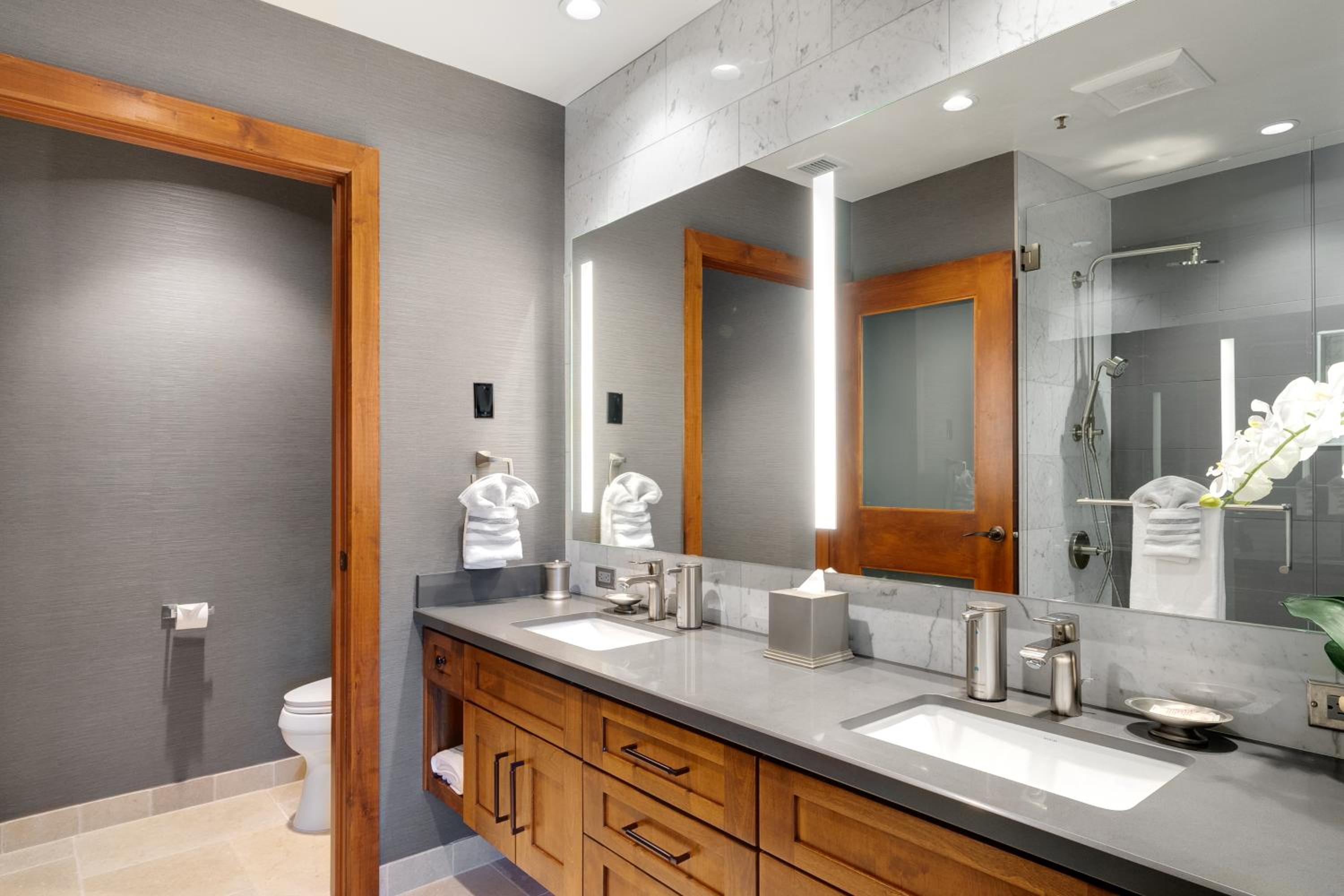 Lake Tahoe Vacations - Ultimate Luxury Residence with Extras Galore across from Heavenly Village Gondola - Zalanta Resort - Property Image 45