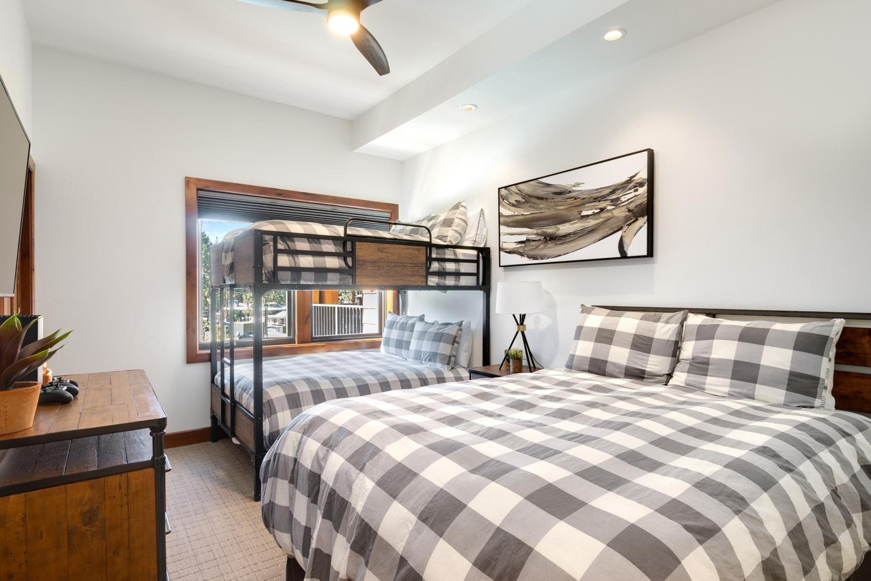 Lake Tahoe Vacations - Ultimate Luxury Residence with Extras Galore across from Heavenly Village Gondola - Zalanta Resort - Property Image 47