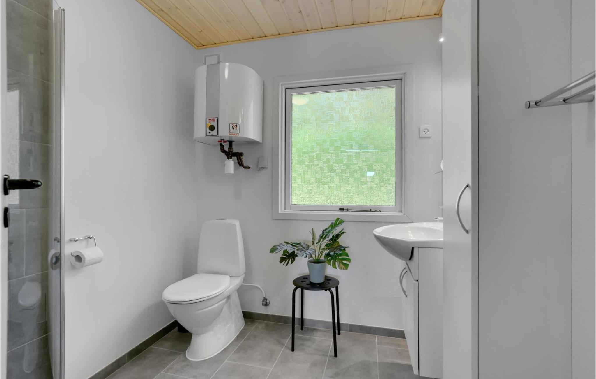 Beautiful Home In Hejls With Kitchen