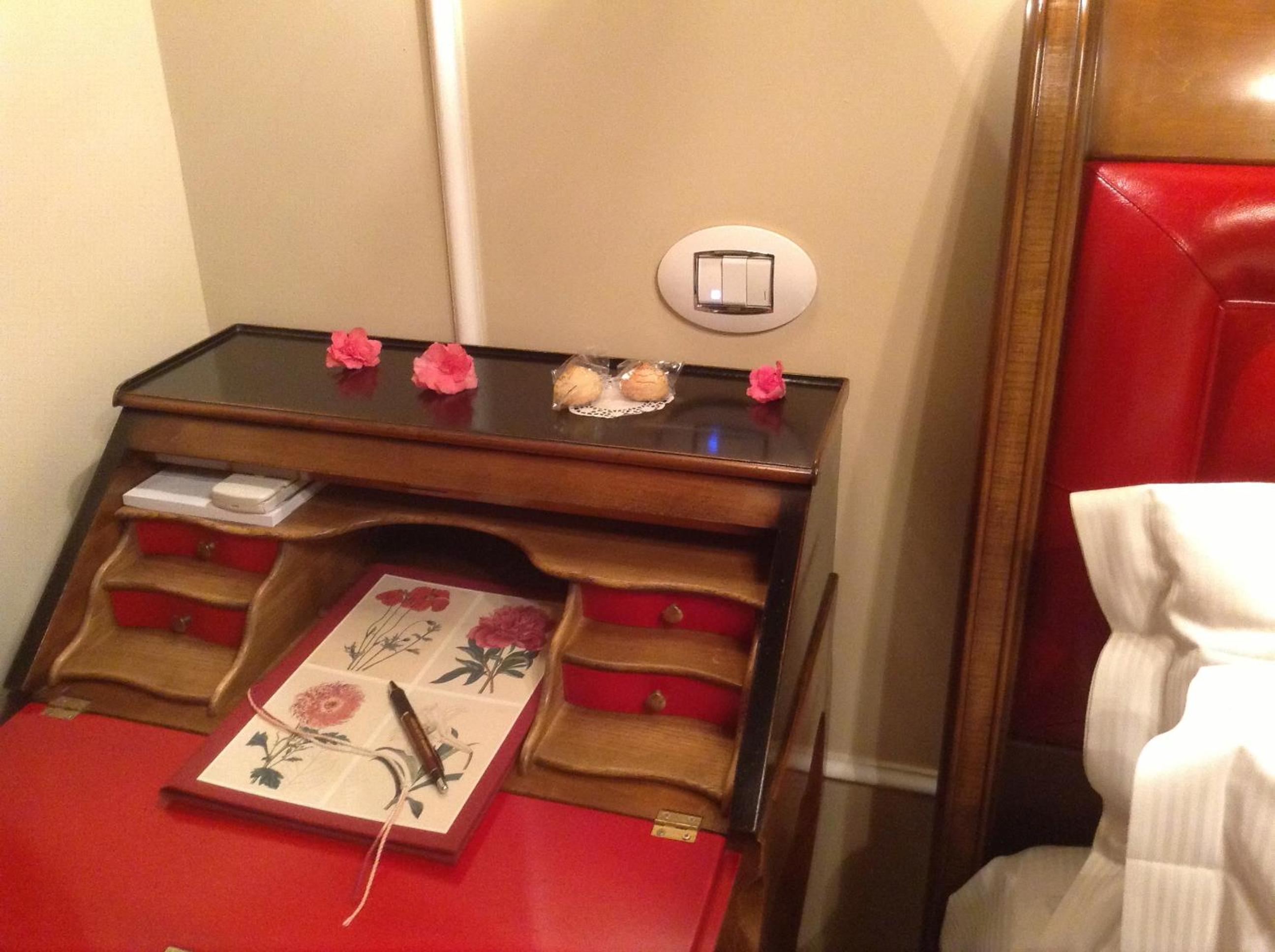 Photo 12