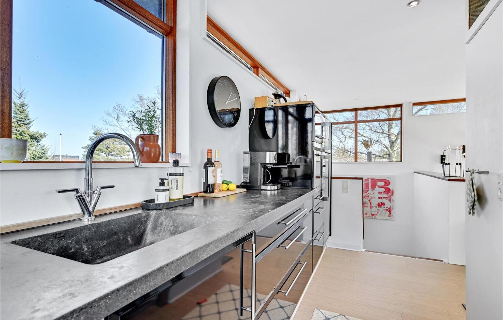 Gorgeous Home In Grenaa With Kitchen