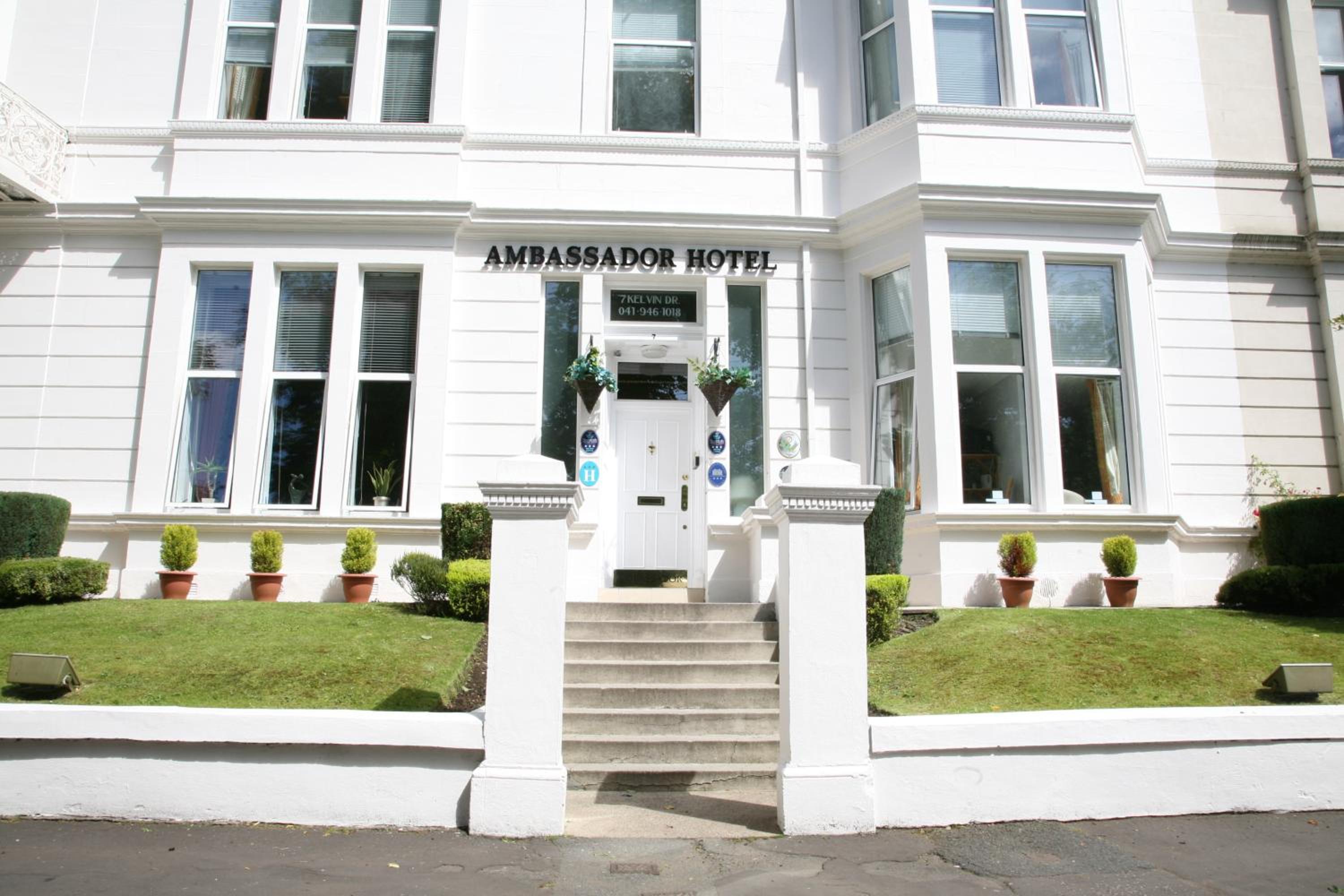 Hotel Ambassador Hotel - Image 1