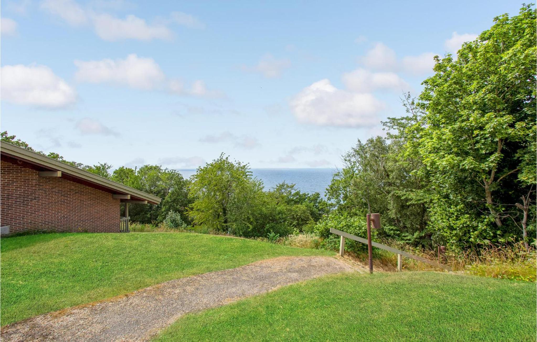 Stunning Apartment In Allinge With Wifi
