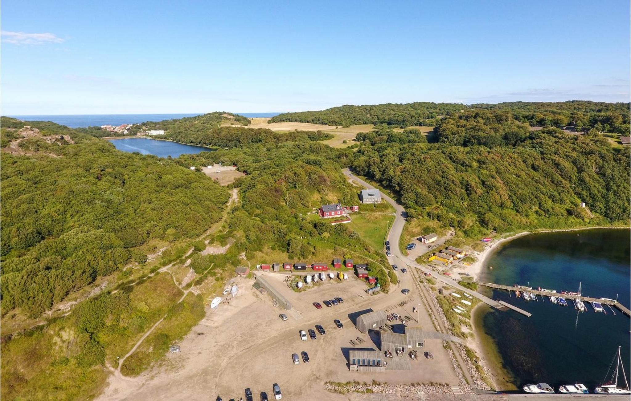 Stunning Apartment In Allinge With Wifi