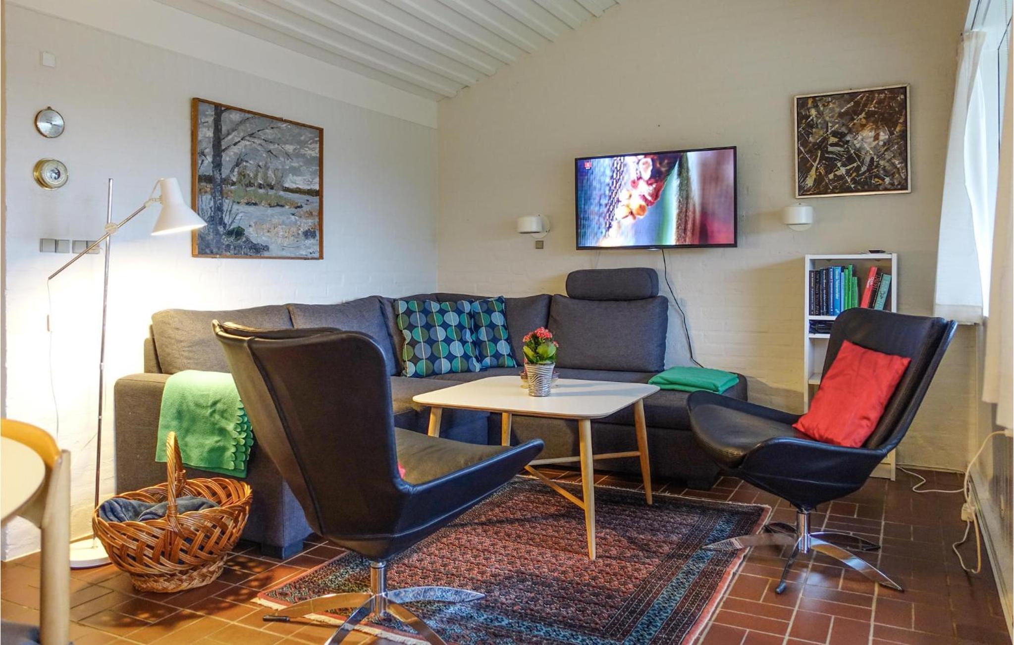 Stunning Apartment In Allinge With Wifi