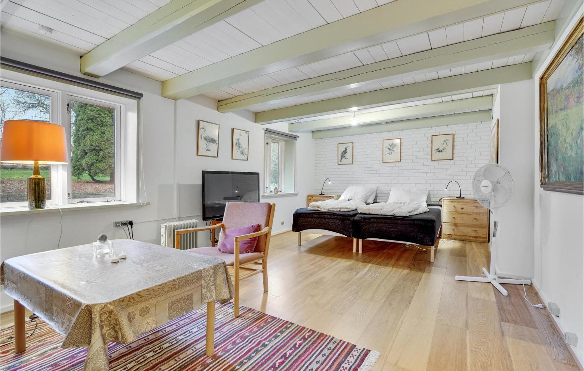 Cozy Home In Præstø With Kitchen