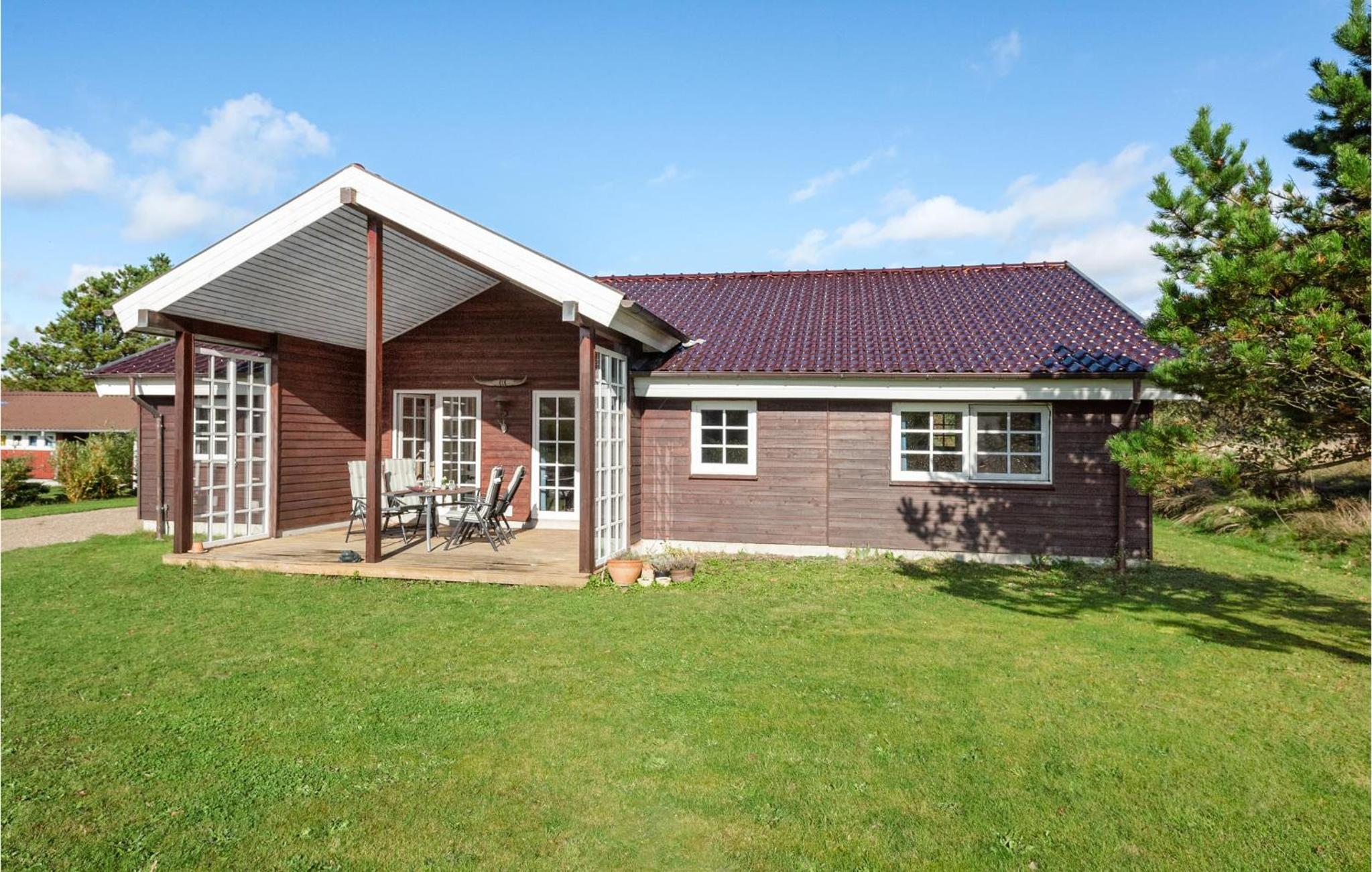 2 Bedroom Beautiful Home In Skjern view 4