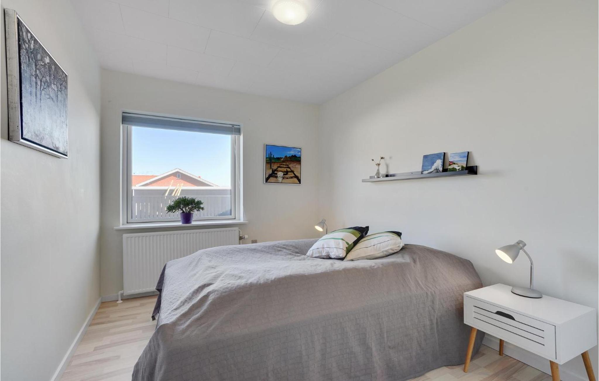 Stunning Home In Thyborøn With Wifi