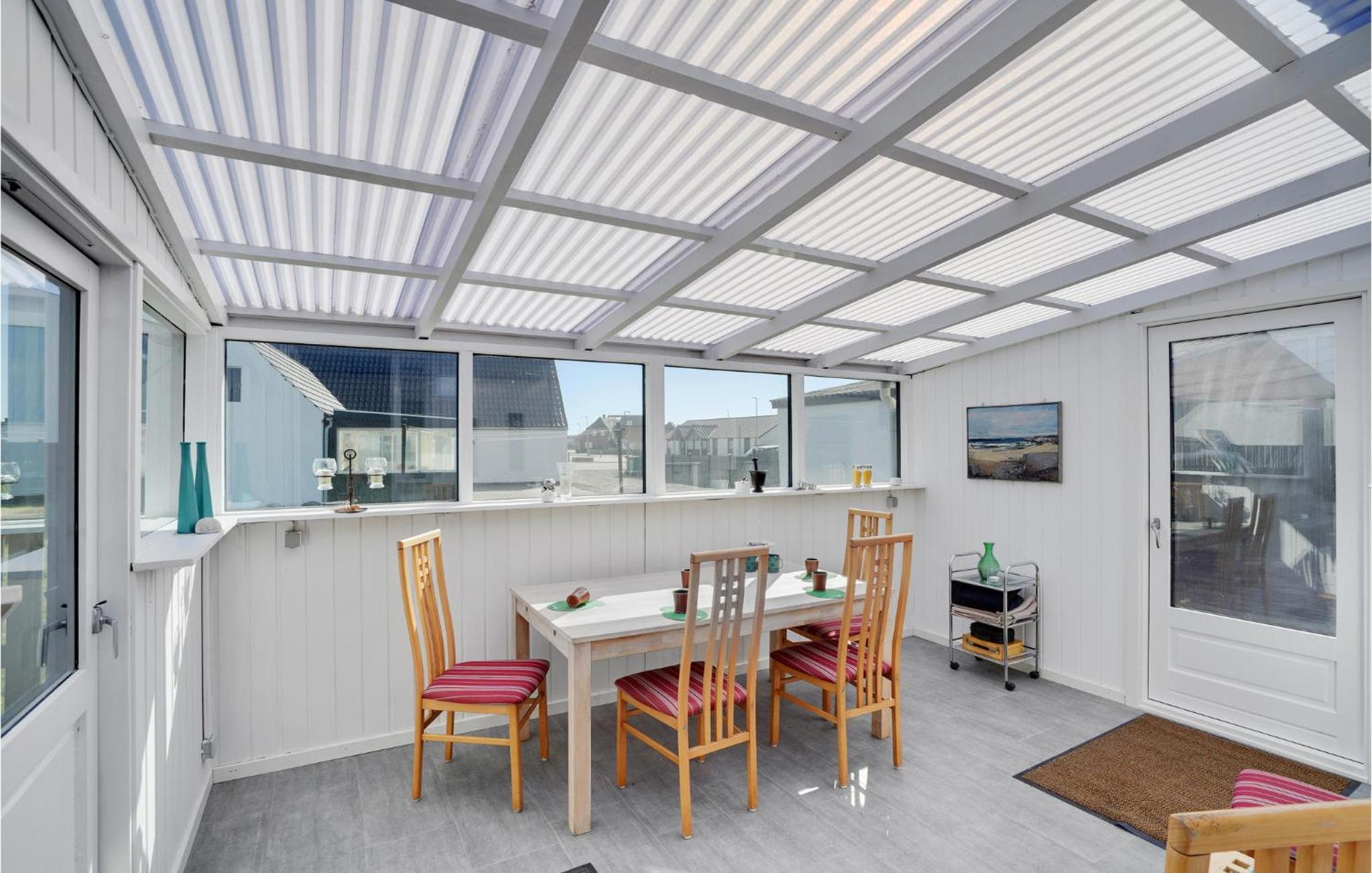 Stunning Home In Thyborøn With Wifi
