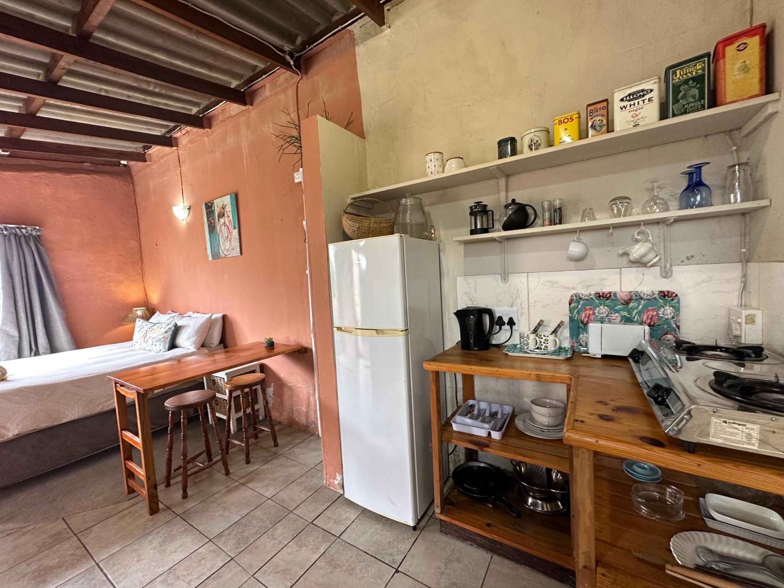 BlueCottage or Seaview Cottage at Coram Deo Lodge self catering view 4