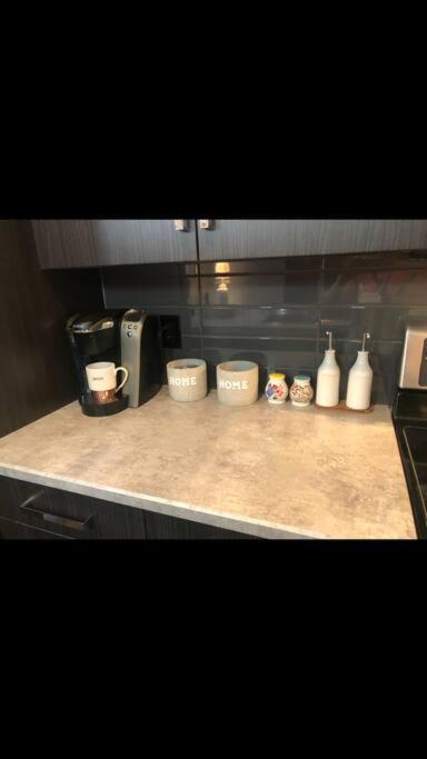 Cozy and beautiful 3 bedroom house close to lake