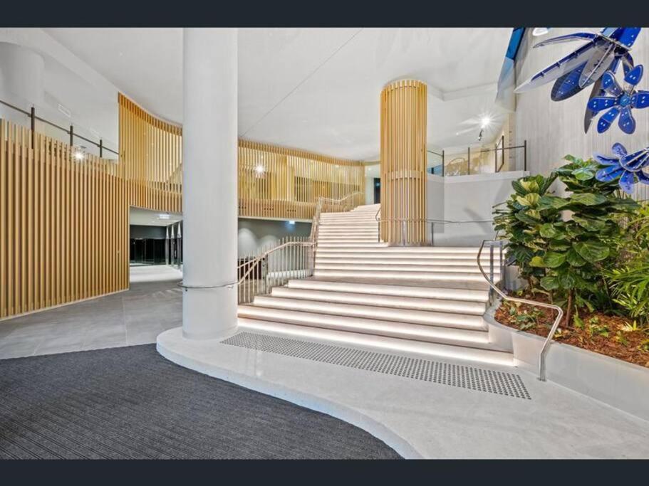 Brisbane Vacations - LvL29 Rooftop Pool Carpark Netflix by Stylish Stays - Property Image 9