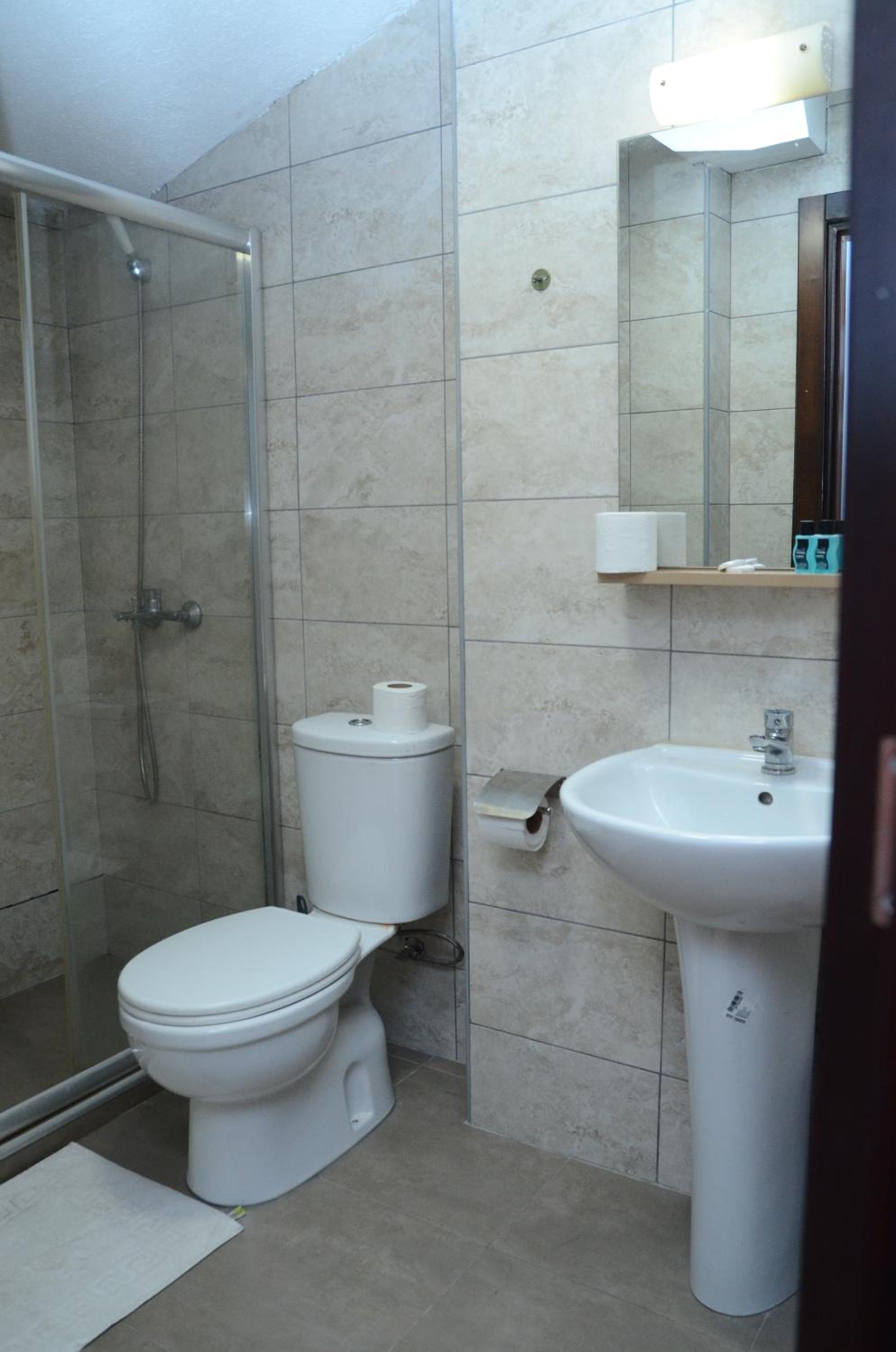 Photo 28