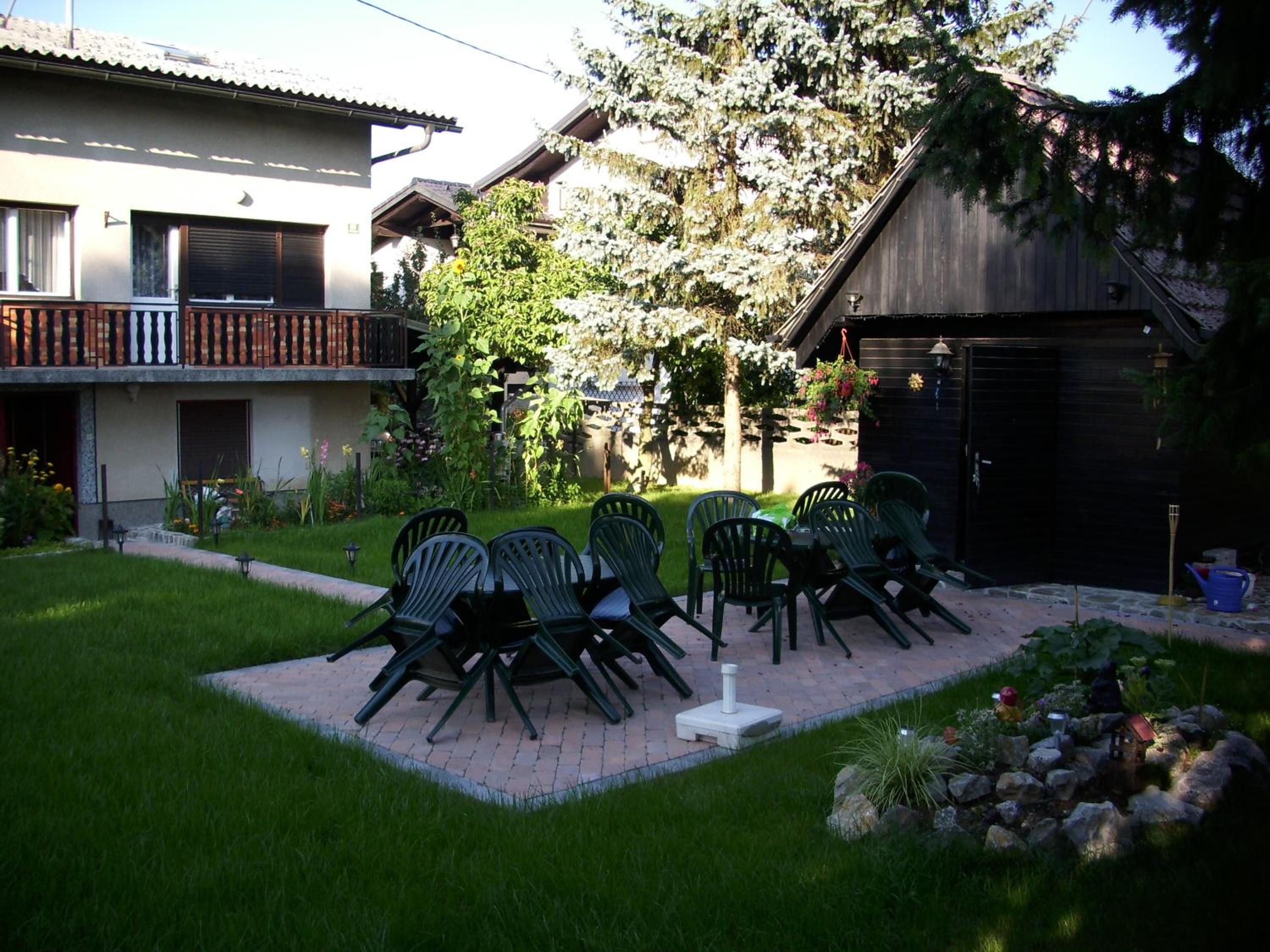 Photo 7