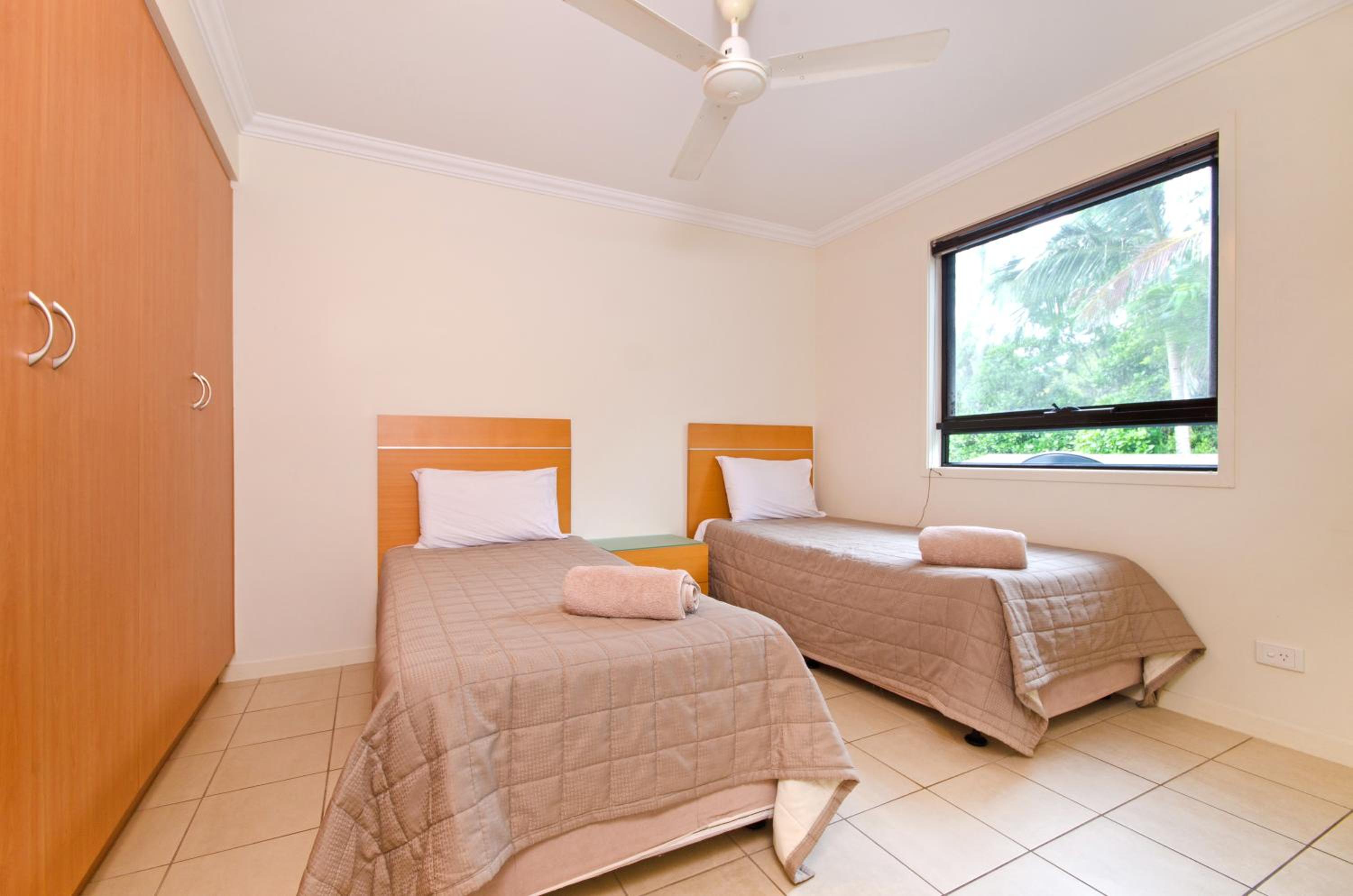 Oasis Apartments on Hamilton Island by HIHA