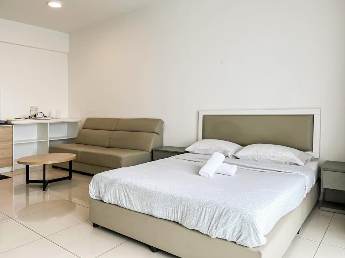 EVO Soho Suites Bangi by Wido with Parking Netflix photo 8