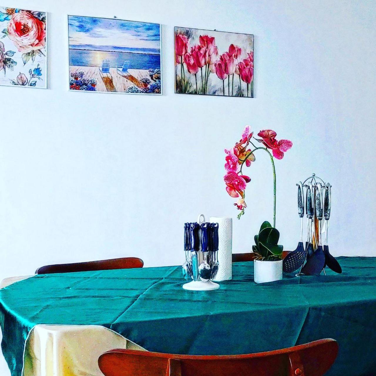Ai Qaseh Desaru Penawar Pool Apartment Homestay photo 8