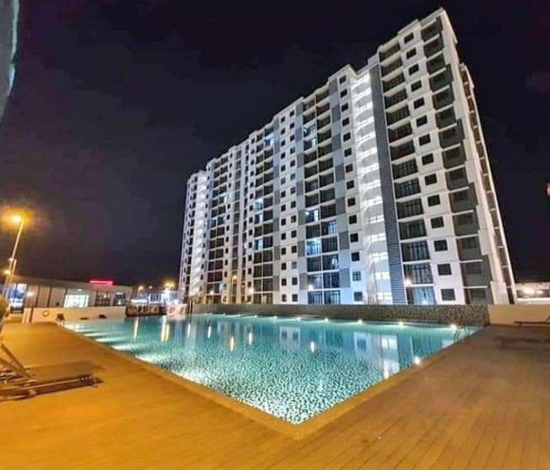 Ai Qaseh Desaru Penawar Pool Apartment Homestay view 3