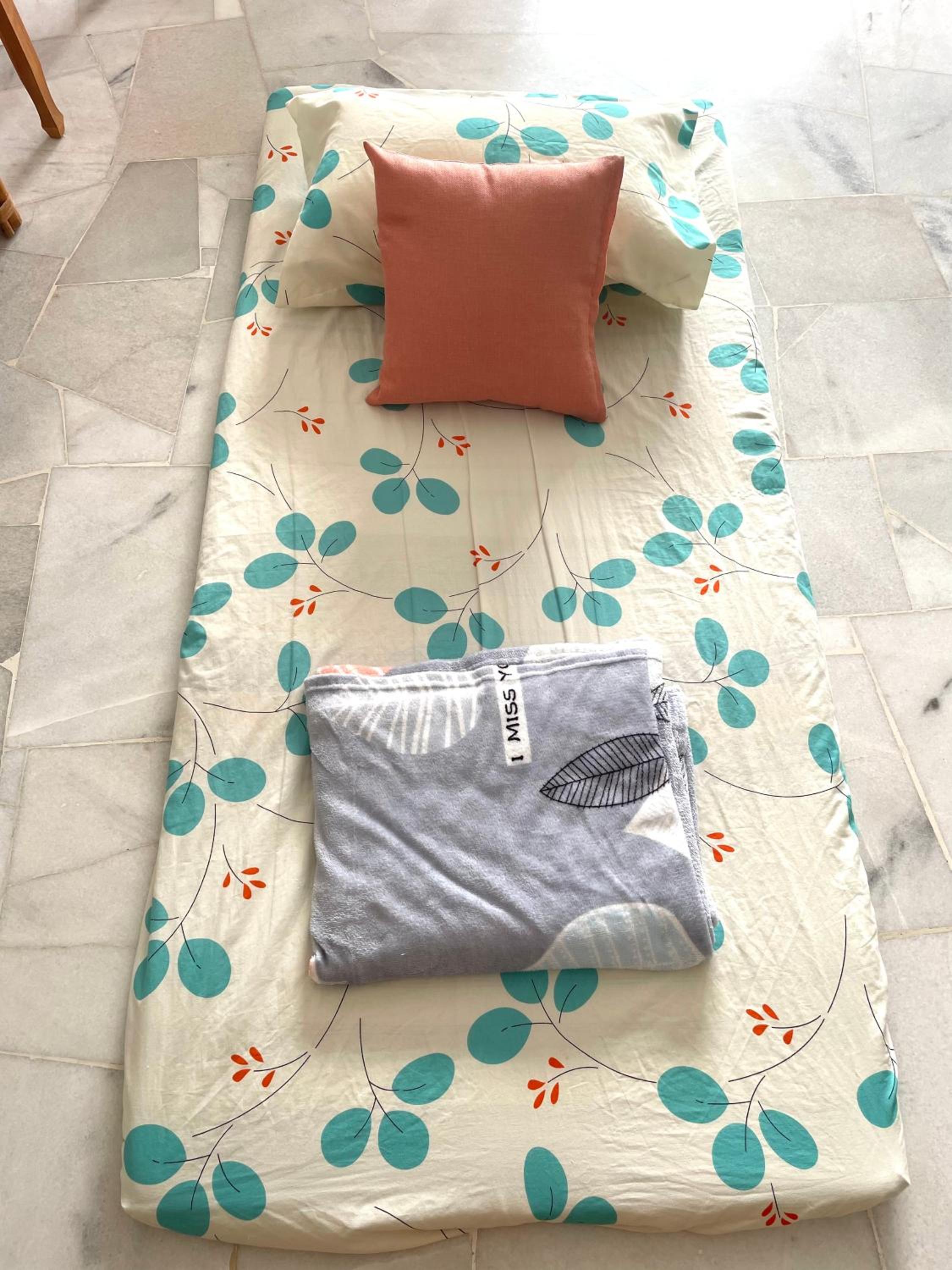PortDickson Cozy Muji Home 10Pax3BR 1min to beach view 4