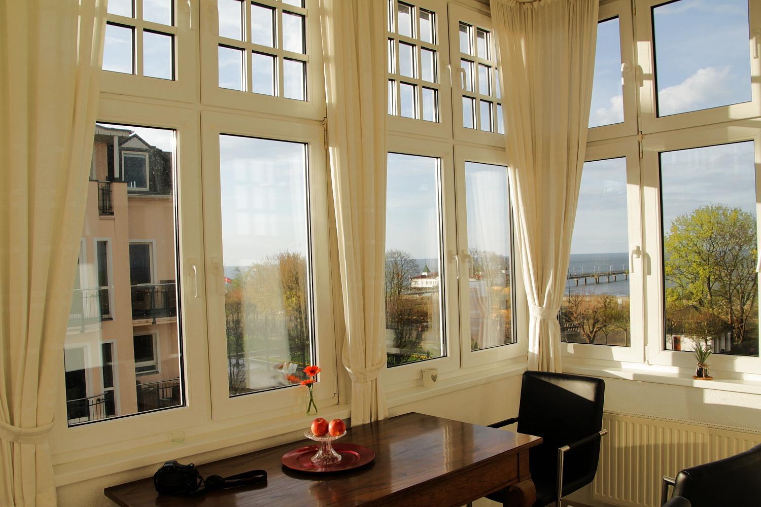 Villa-Emmy-App-02 view 3