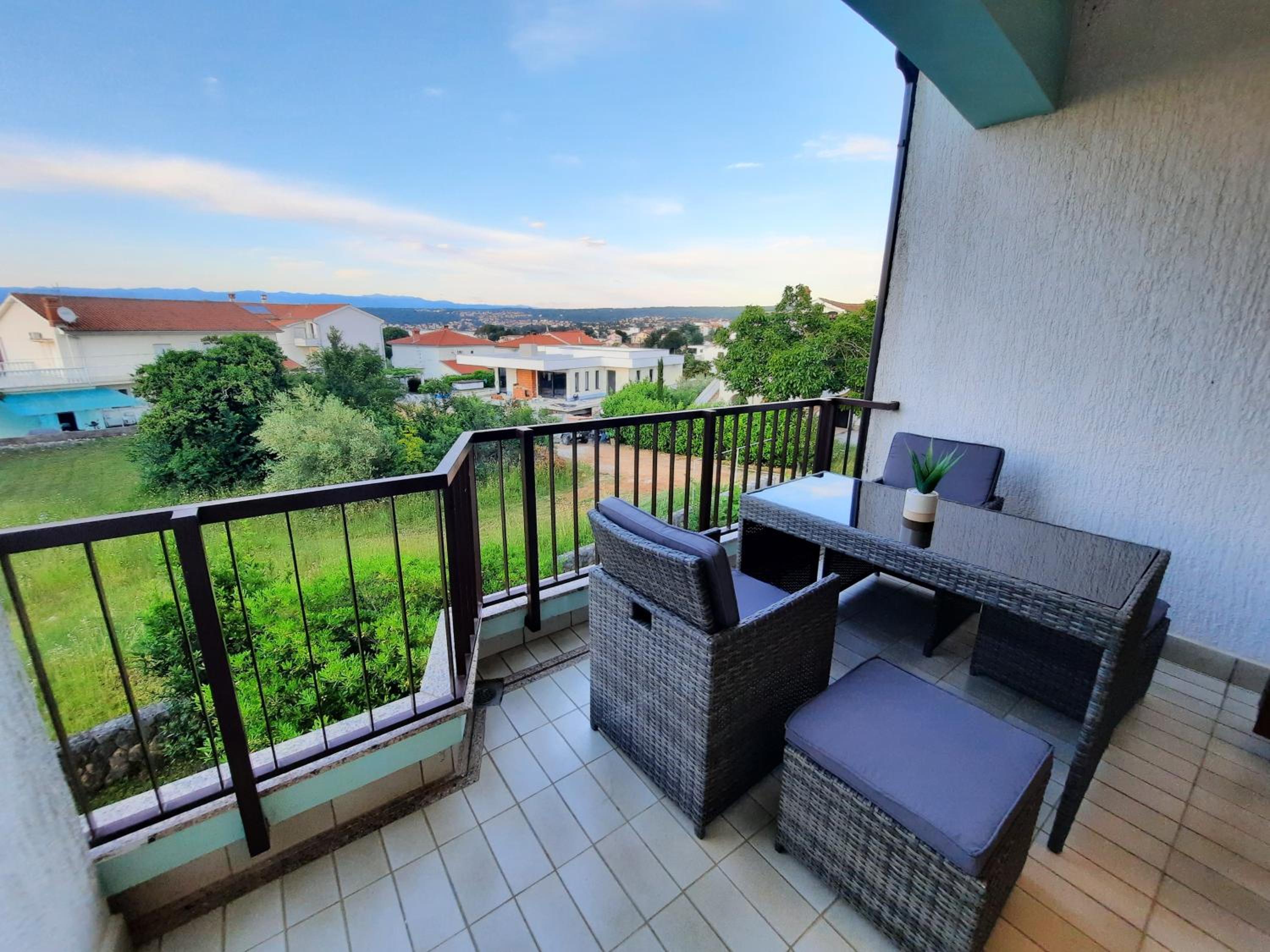 TIZA Apartments