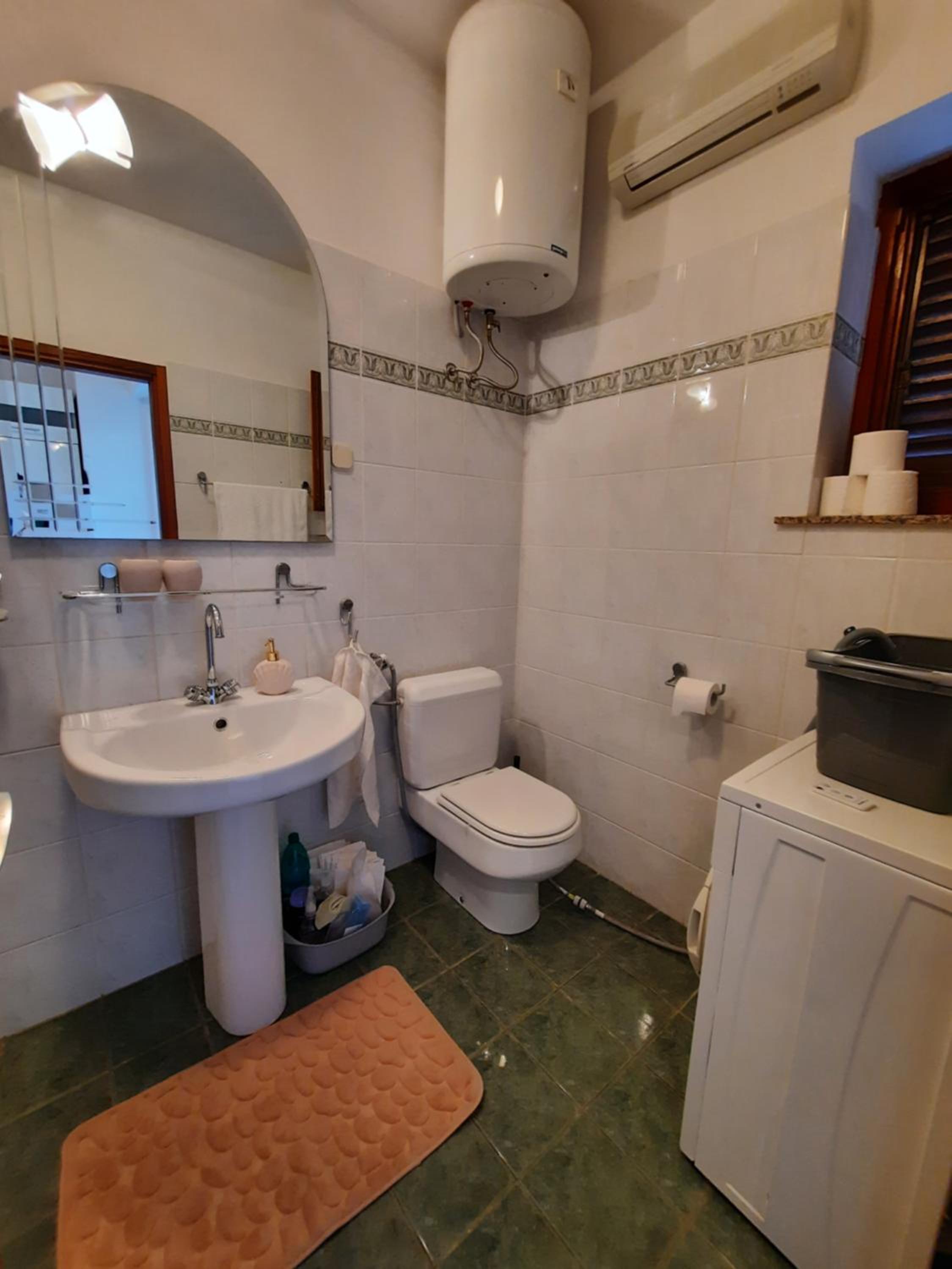 TIZA Apartments